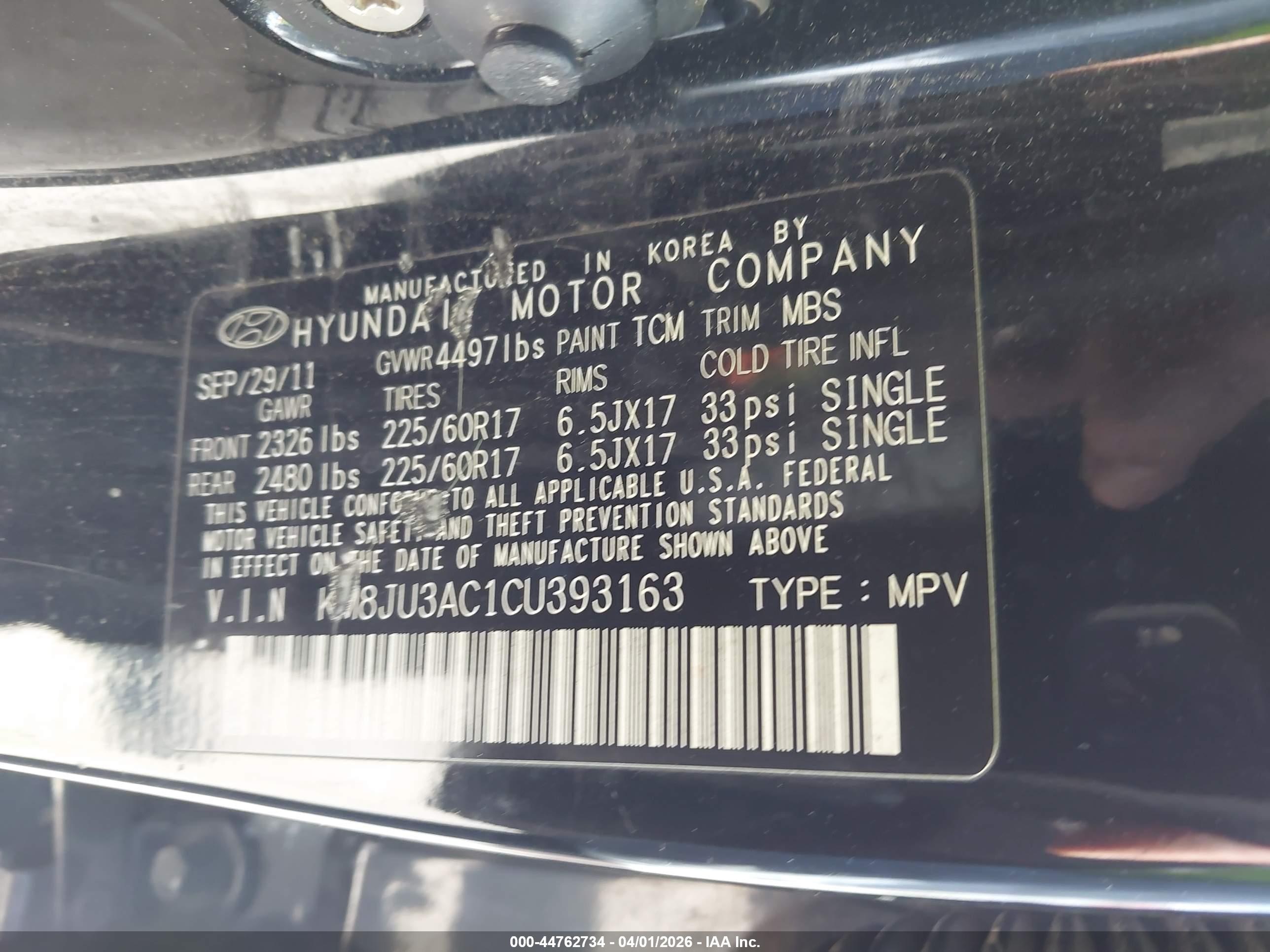 HYUNDAI TUCSON image 9