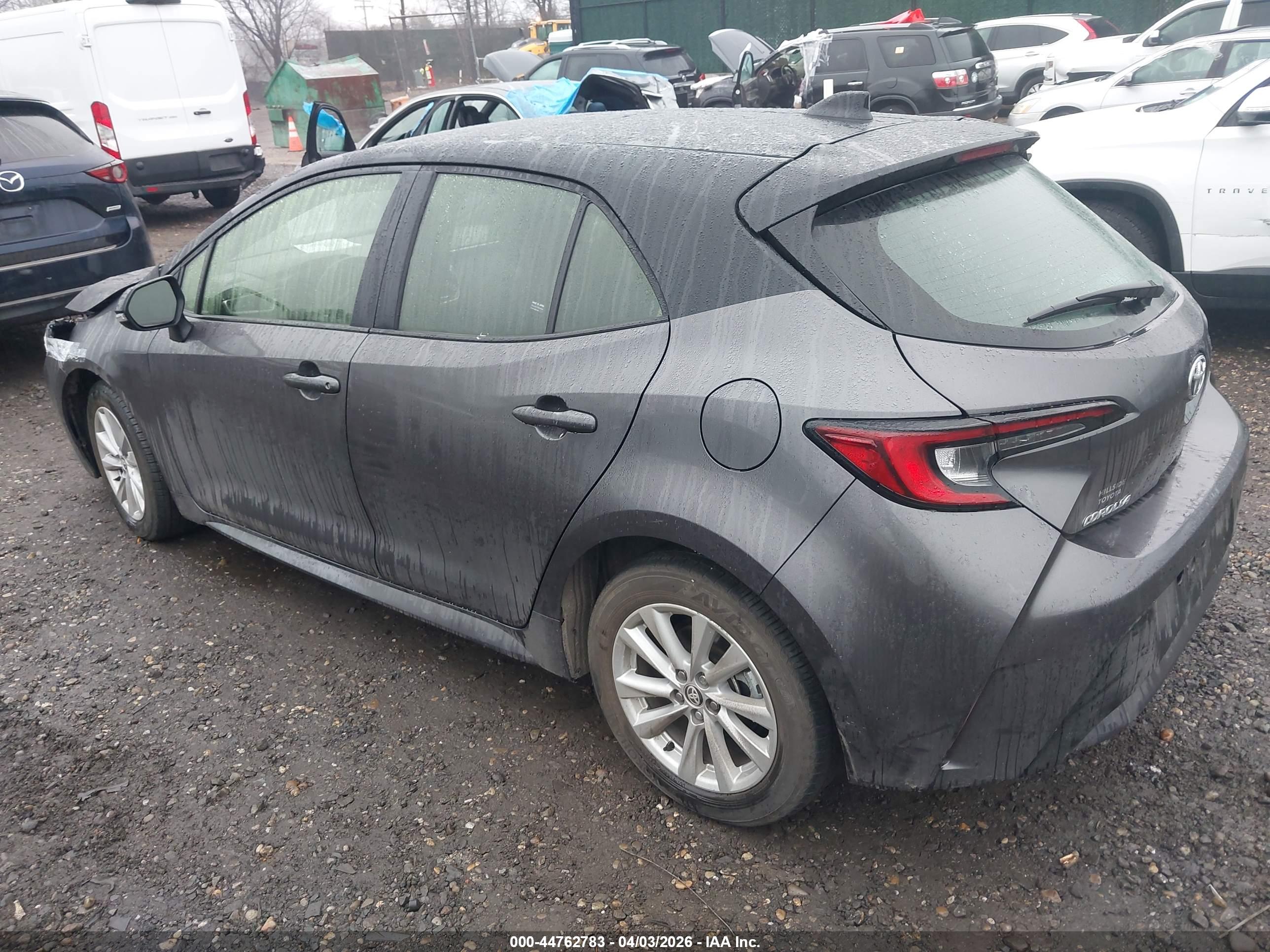 TOYOTA COROLLA image 3