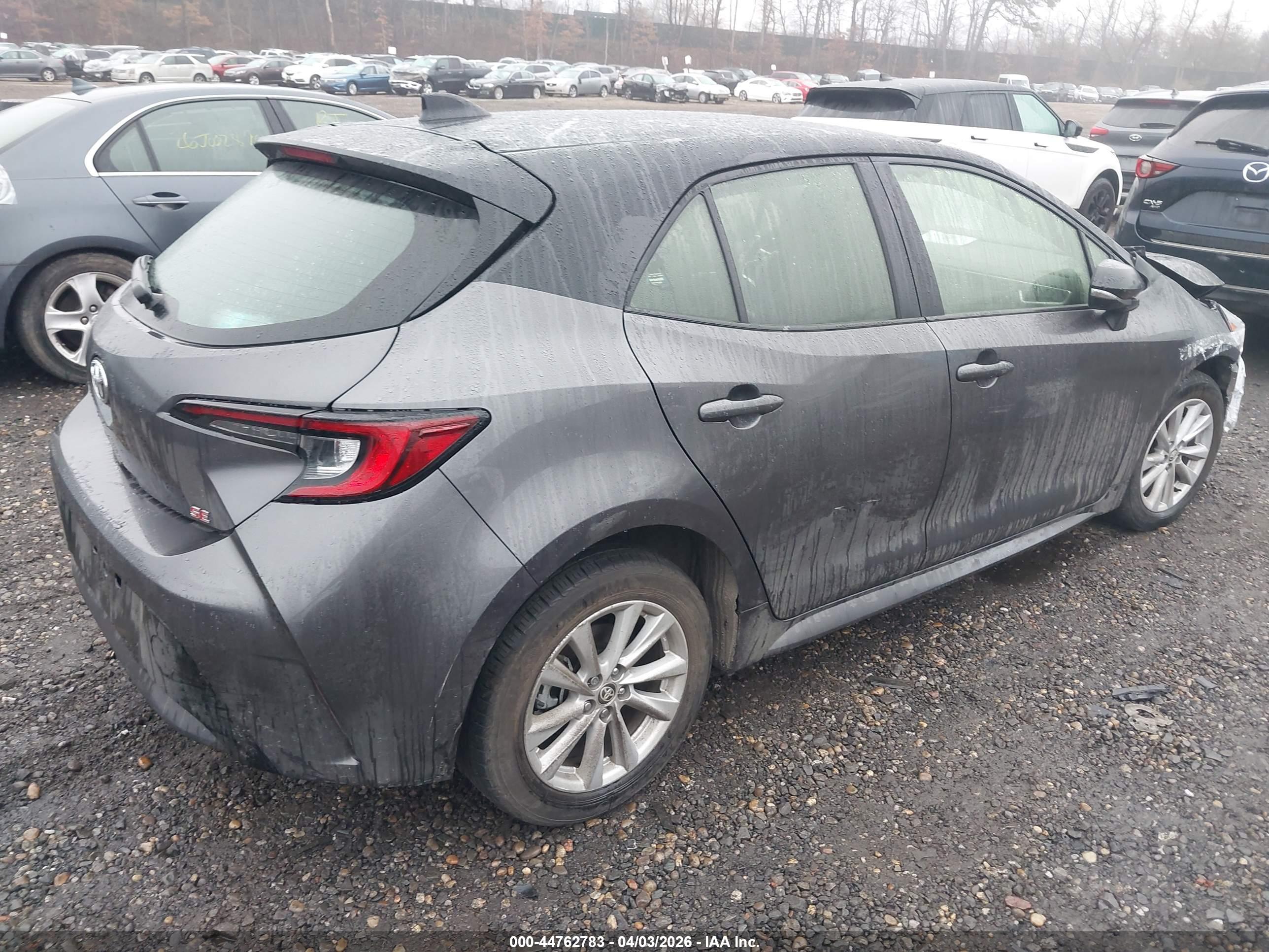 TOYOTA COROLLA image 4