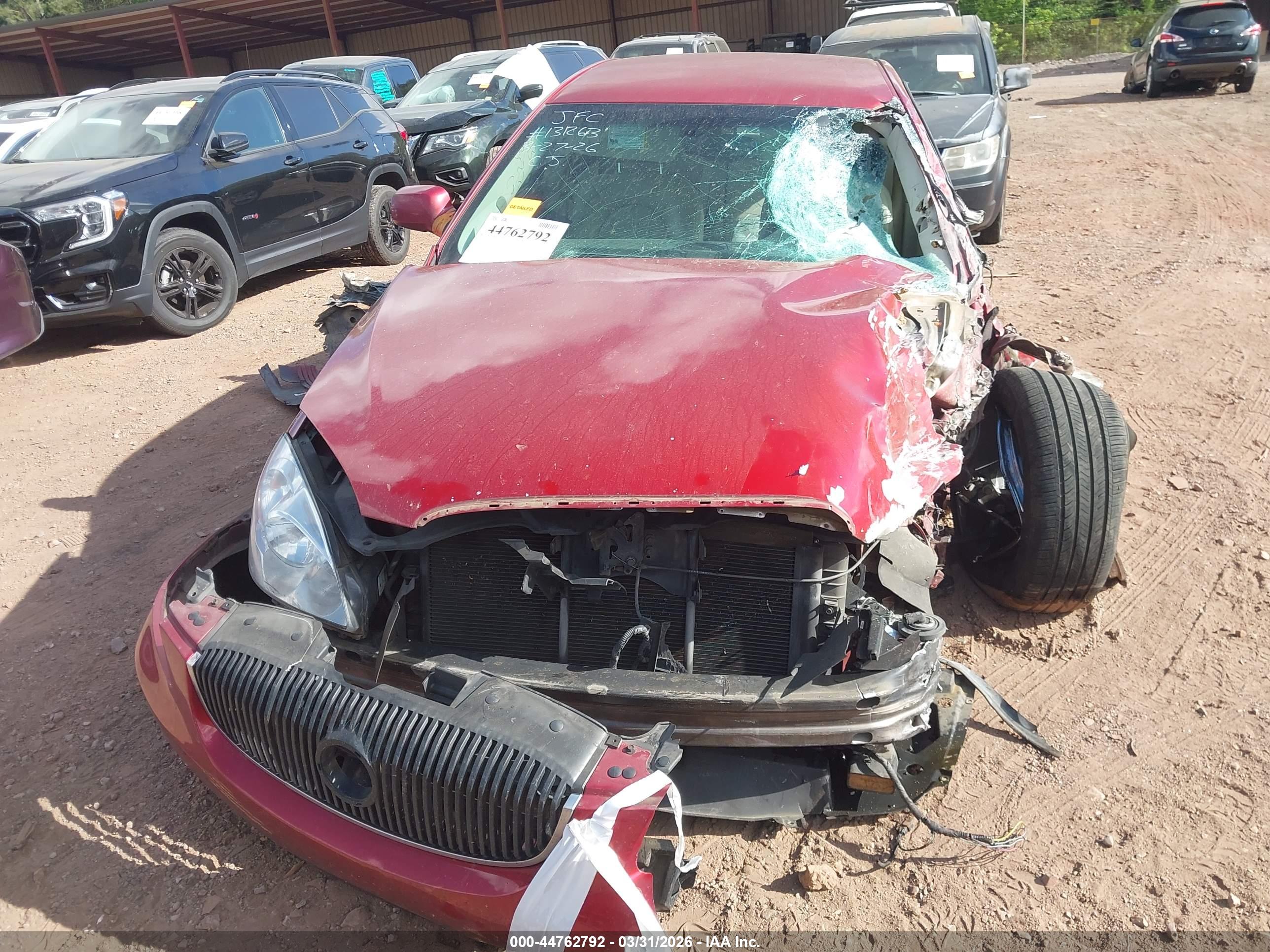 BUICK LUCERNE image 6