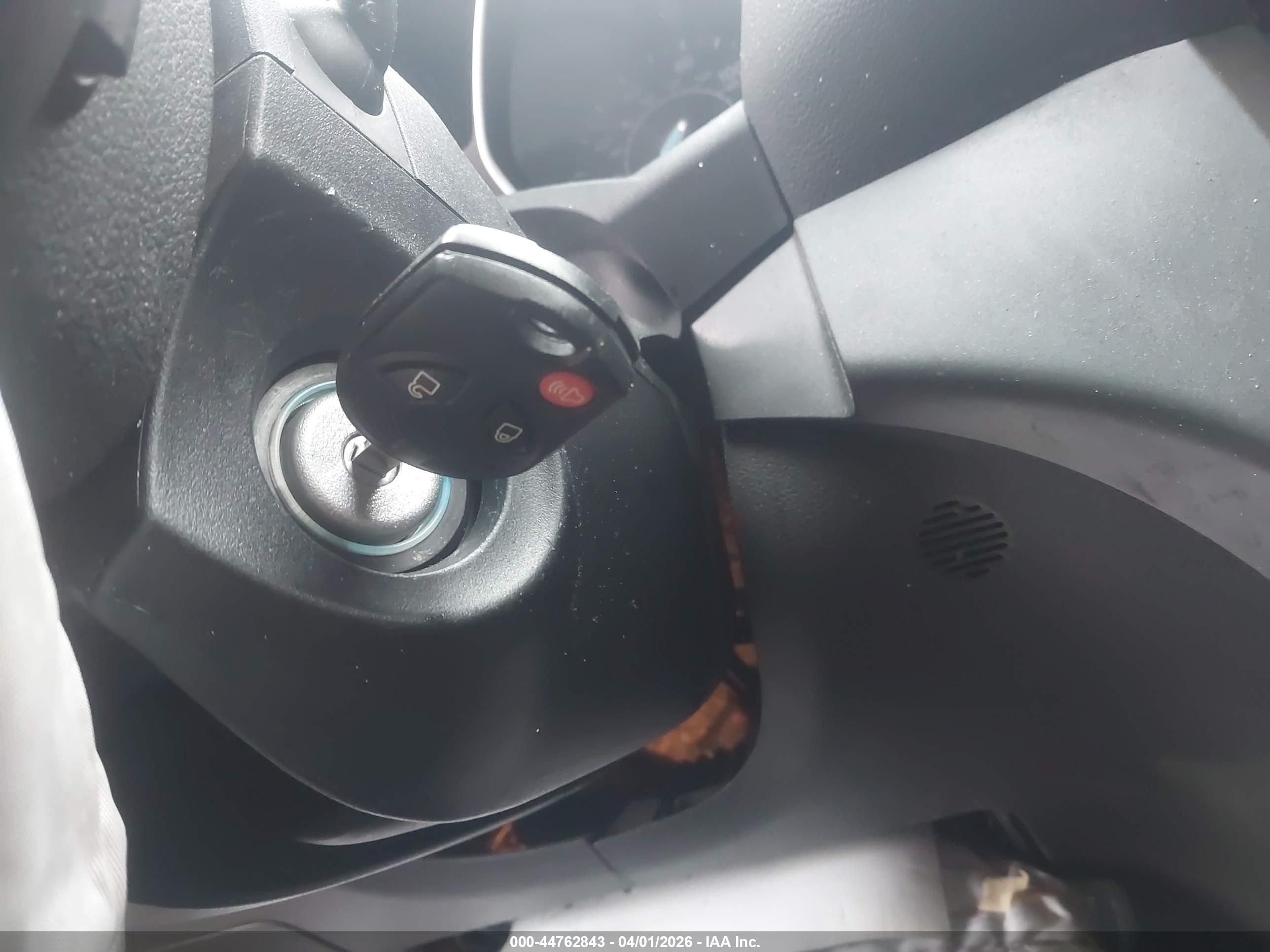 FORD ESCAPE image 11