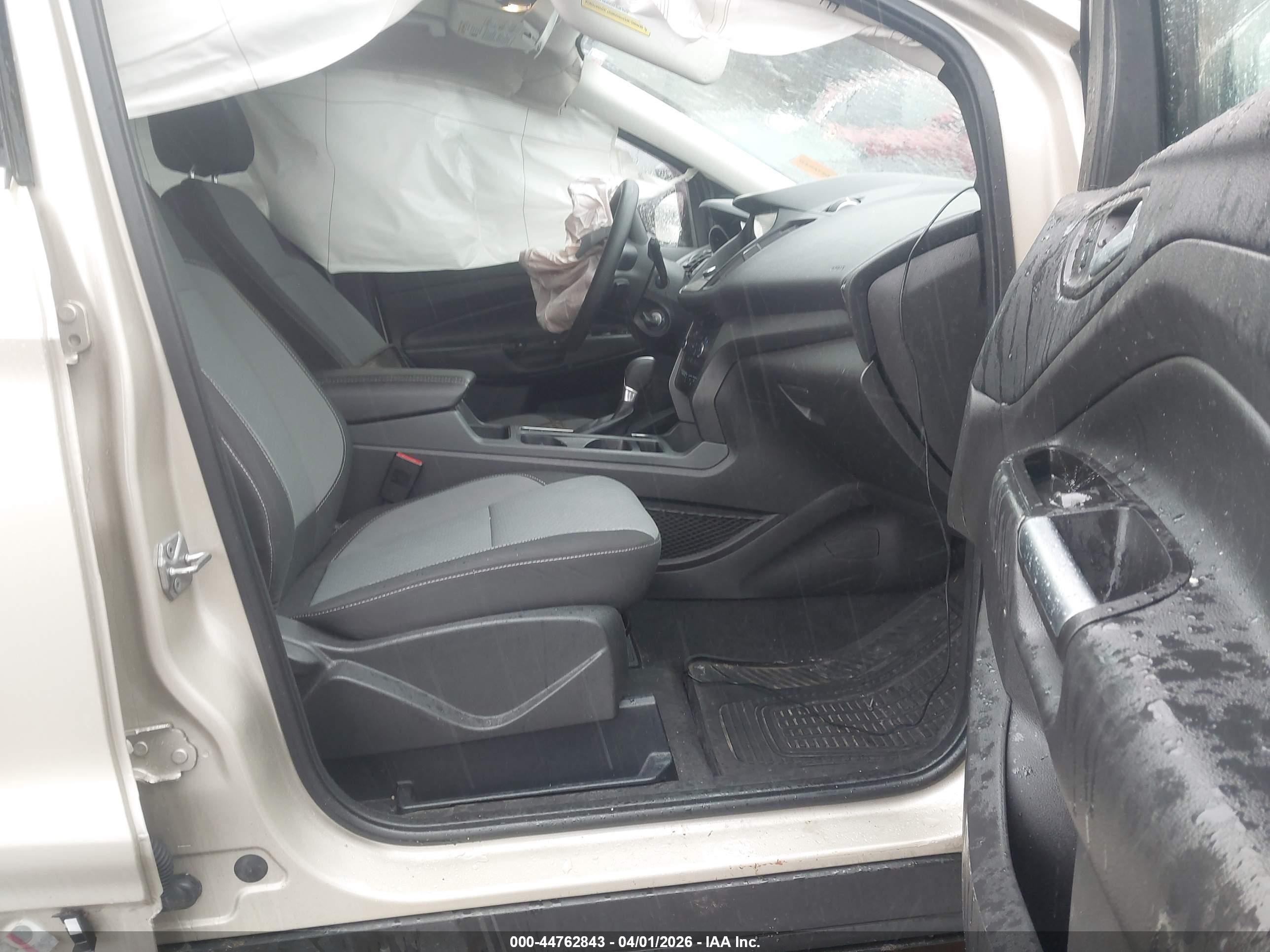 FORD ESCAPE image 5