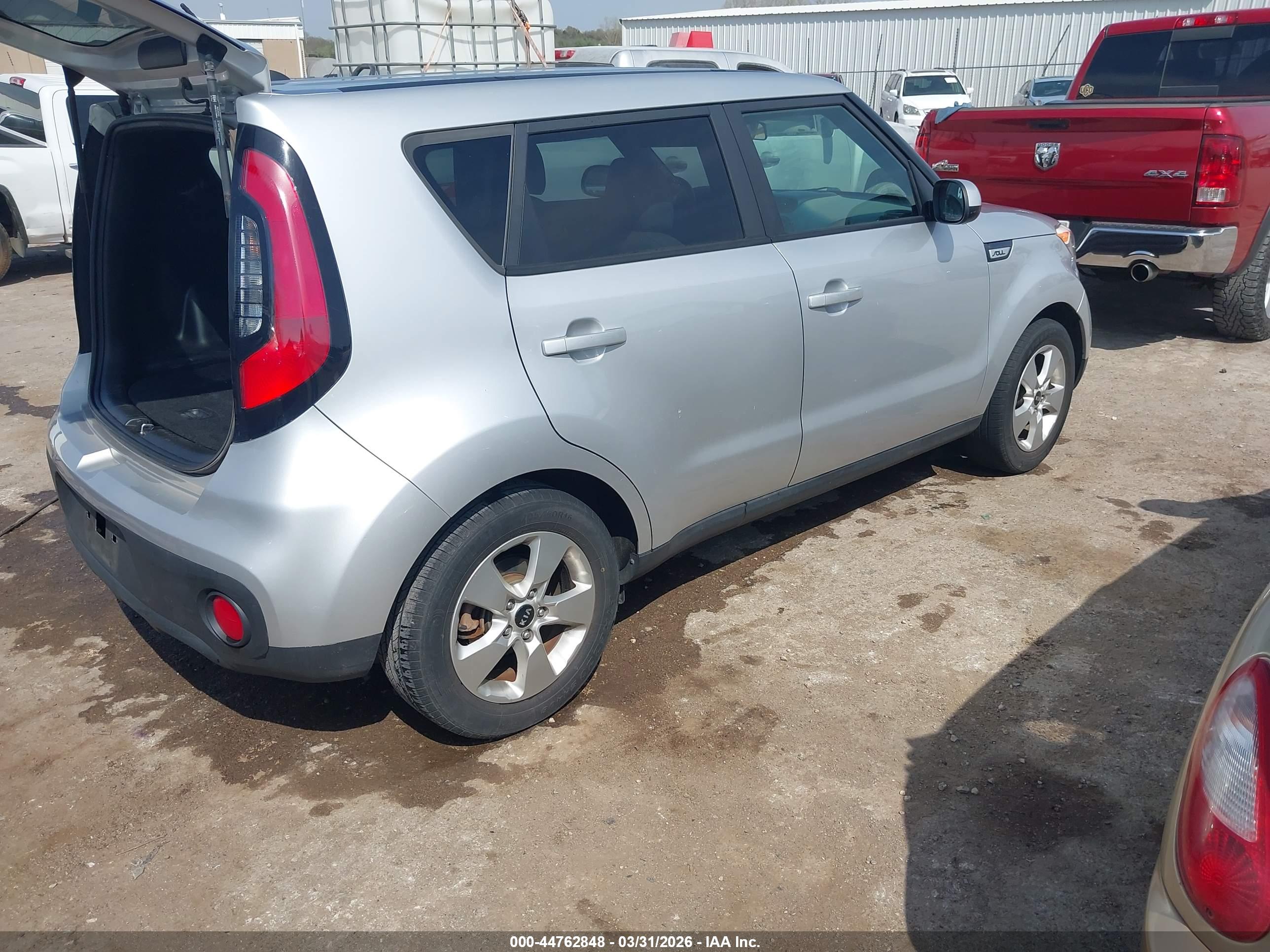KIA SOUL image 4