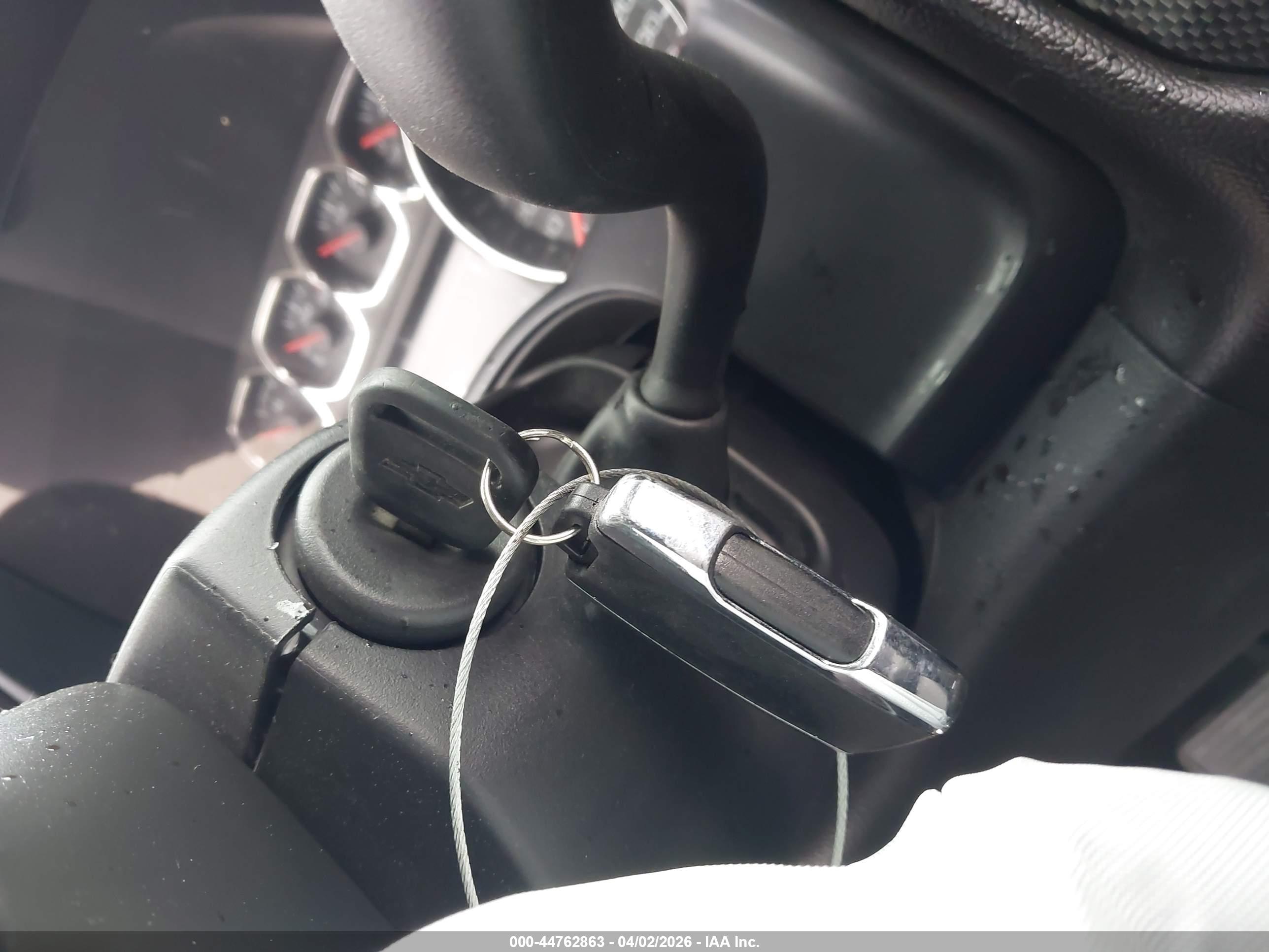 CHEVROLET SILVERADO image 11