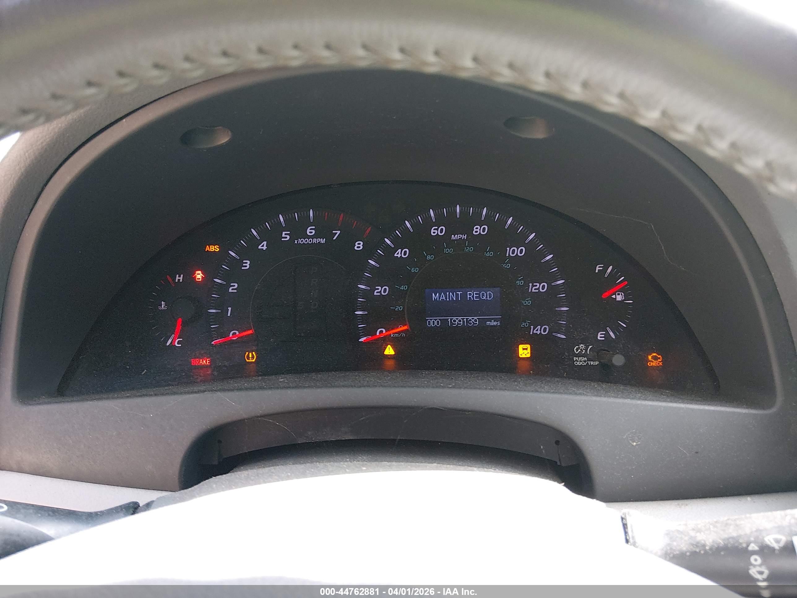 TOYOTA CAMRY image 7