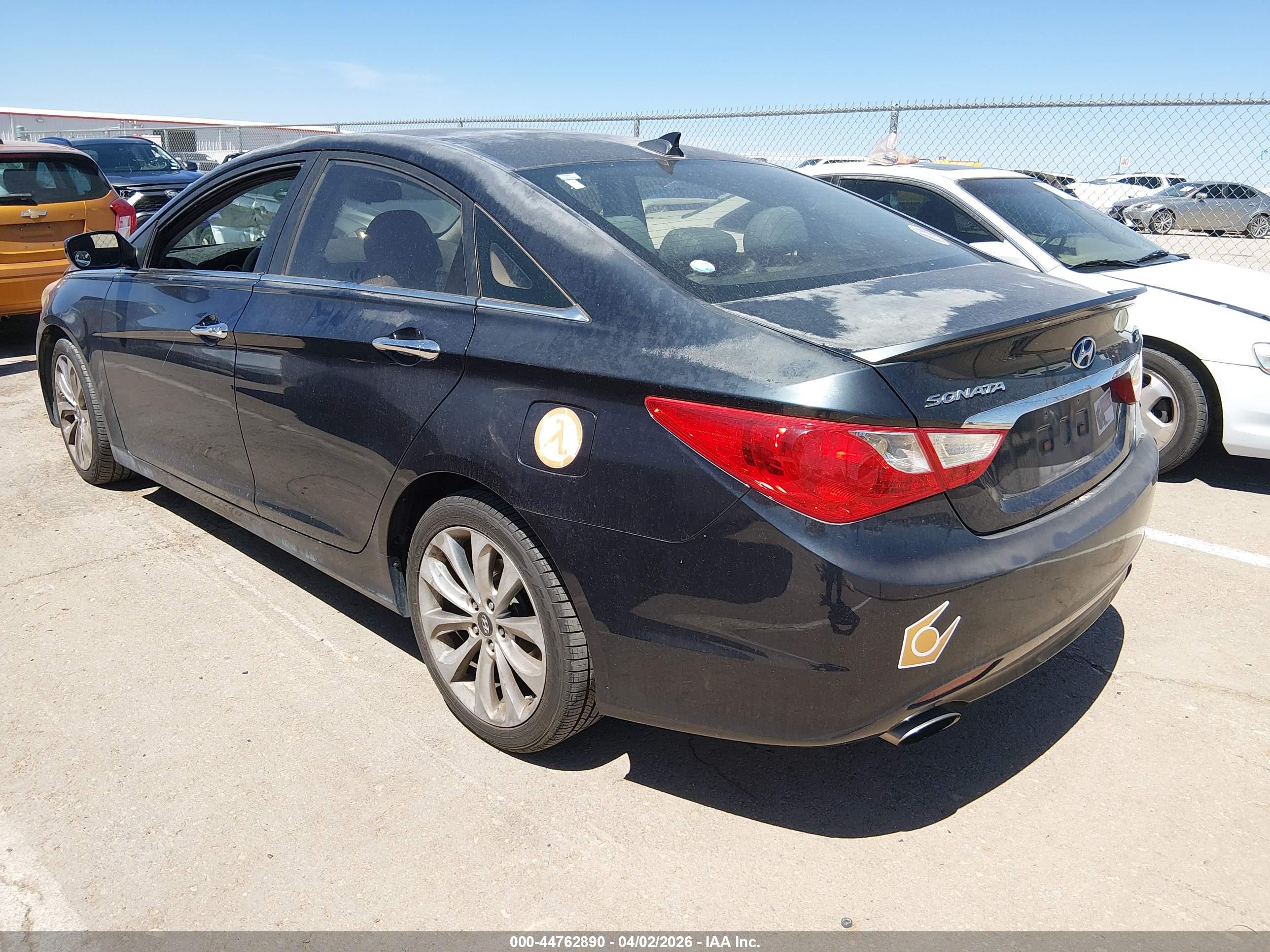 HYUNDAI SONATA image 3