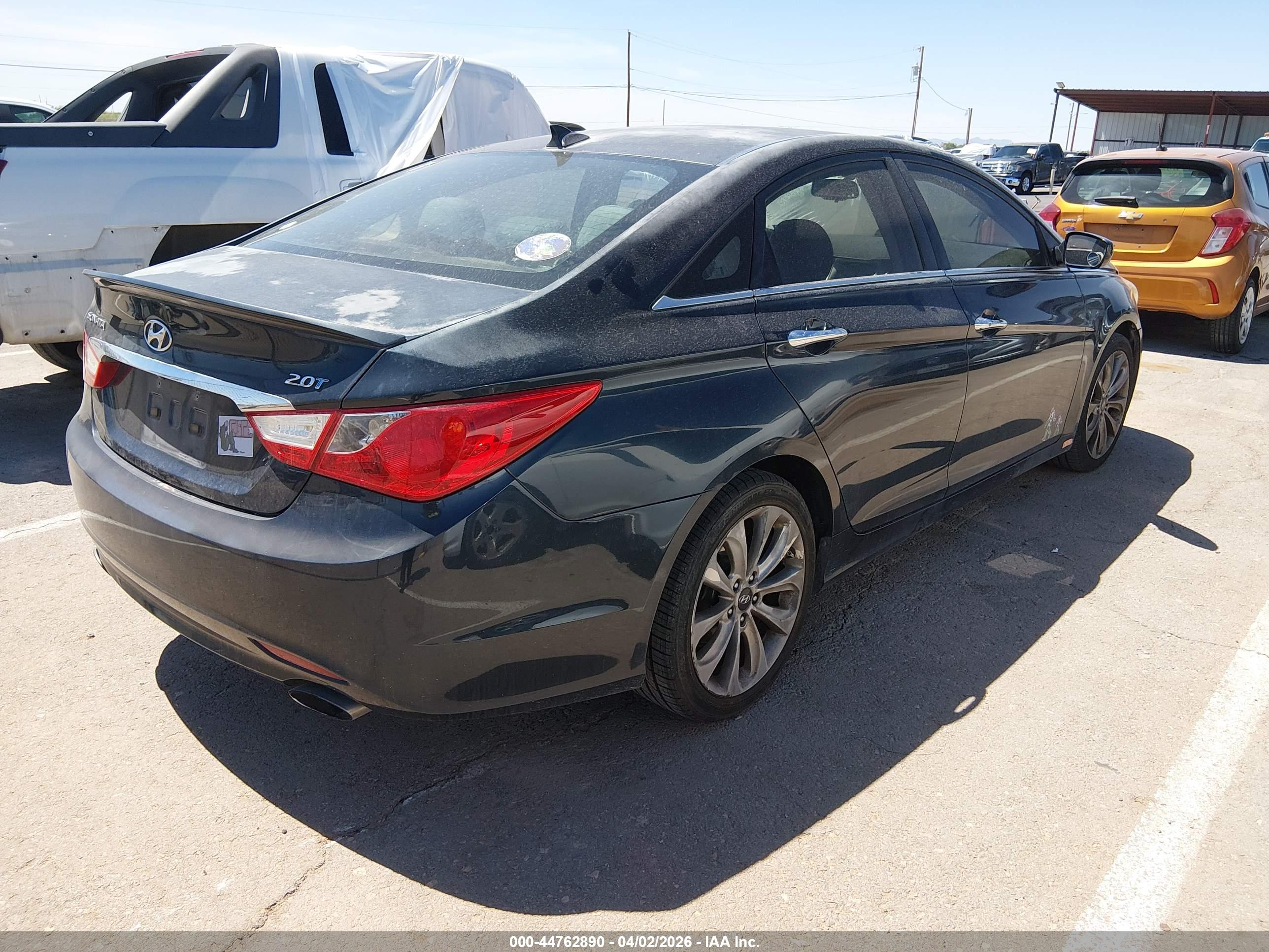 HYUNDAI SONATA image 4