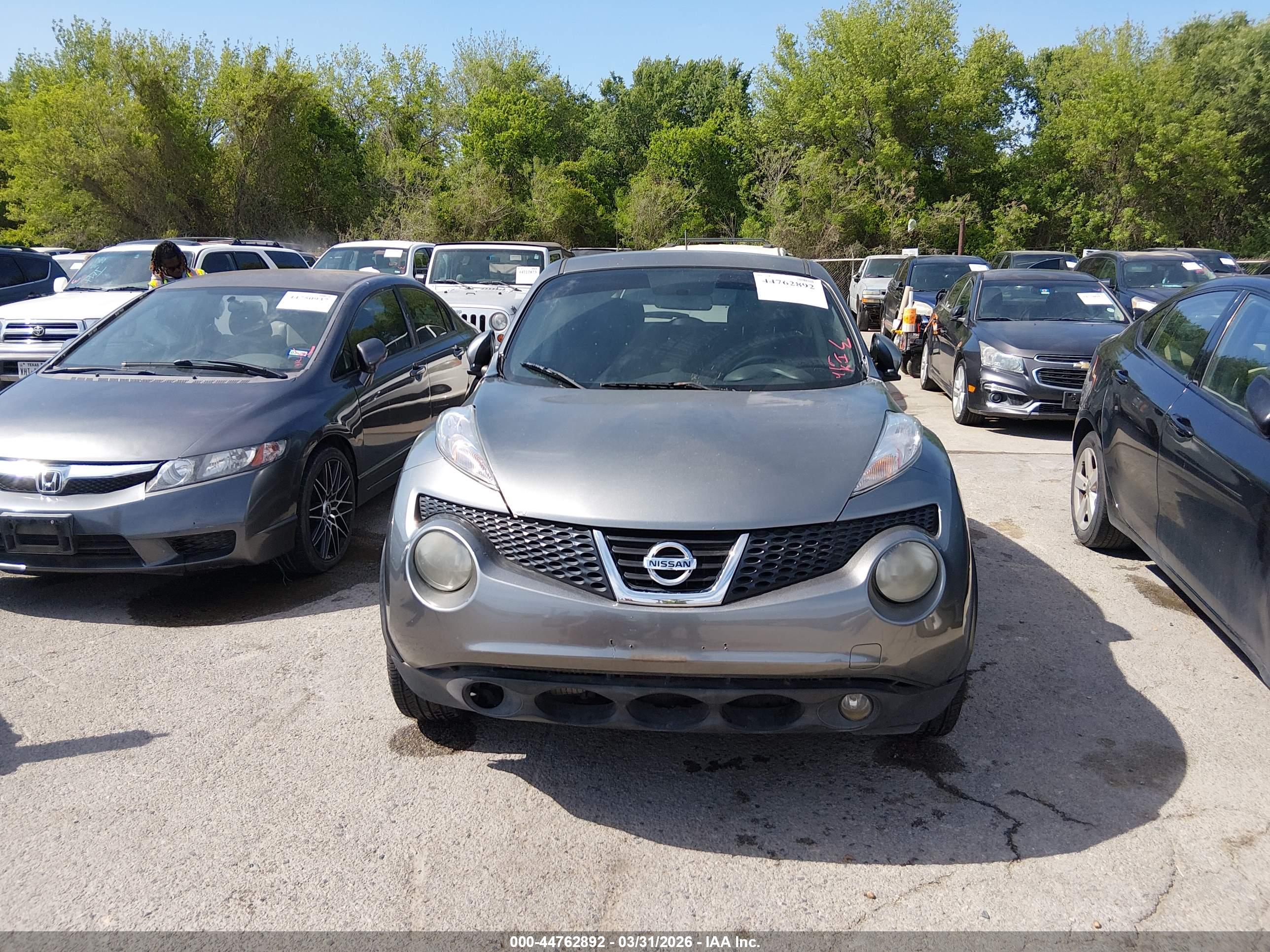 NISSAN JUKE image 6