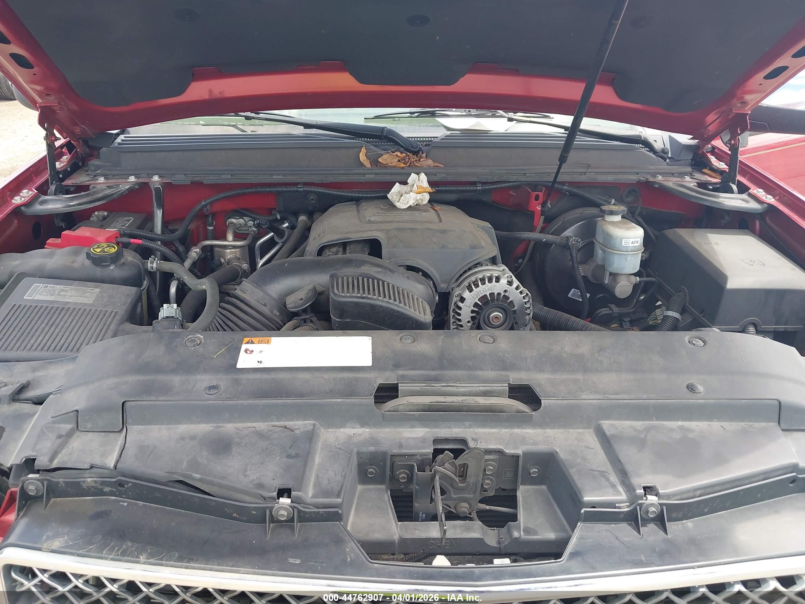 CHEVROLET SUBURBAN image 10