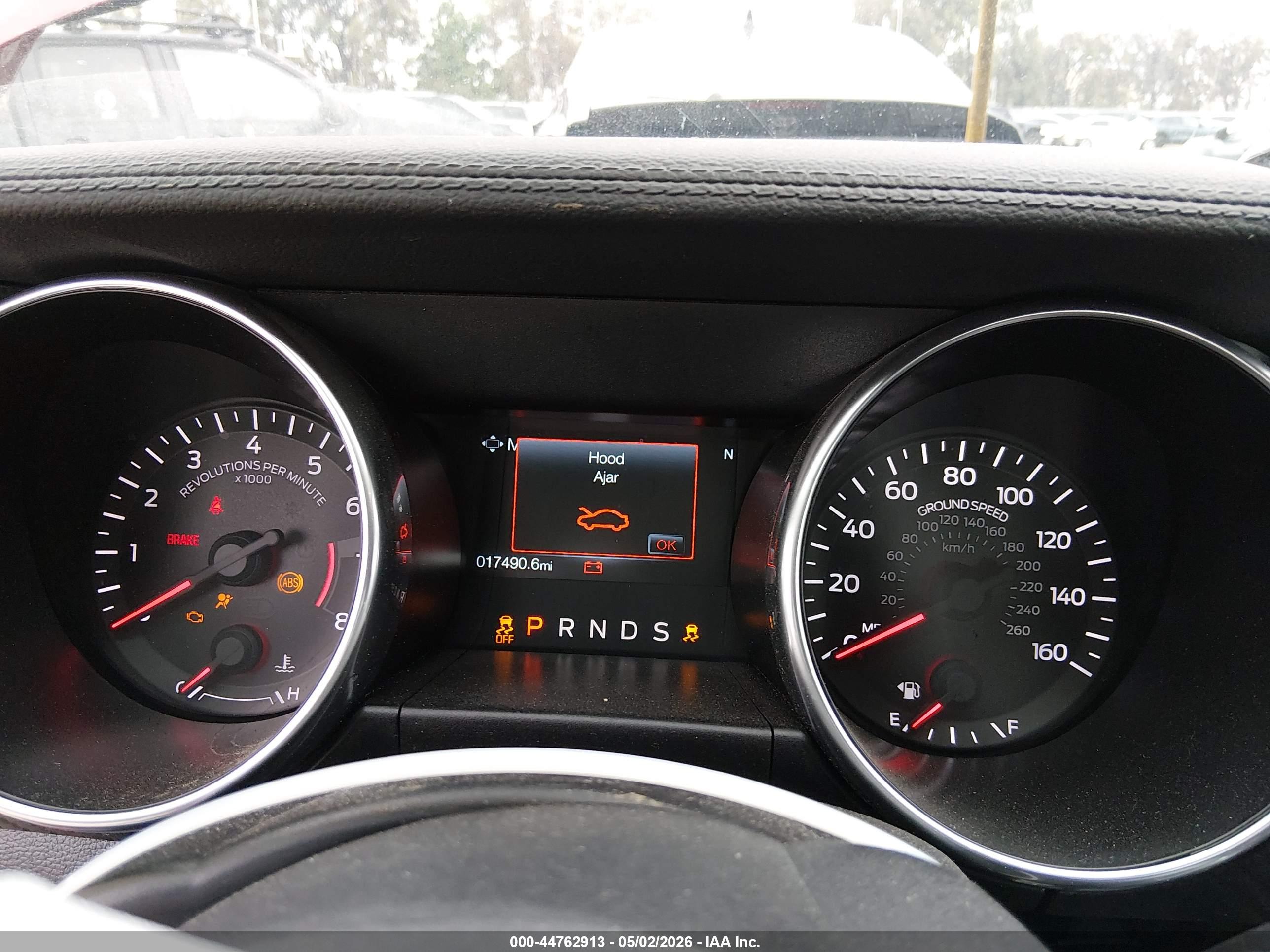 FORD MUSTANG image 7