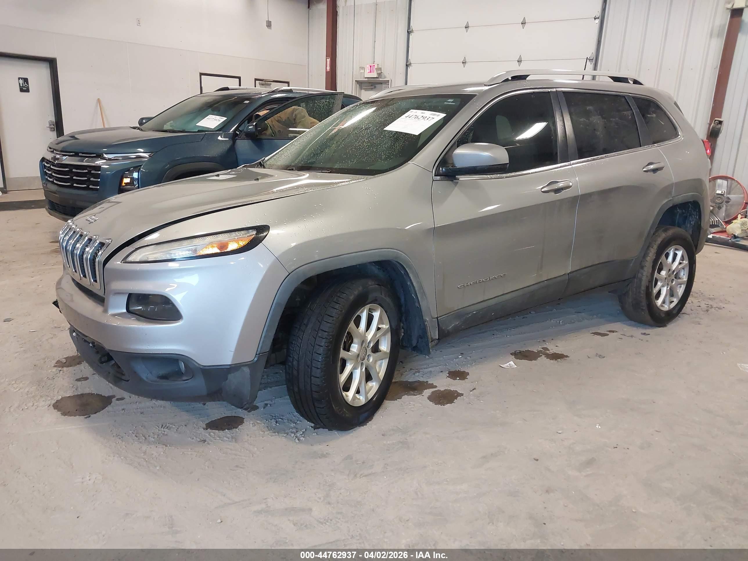 JEEP CHEROKEE image 2
