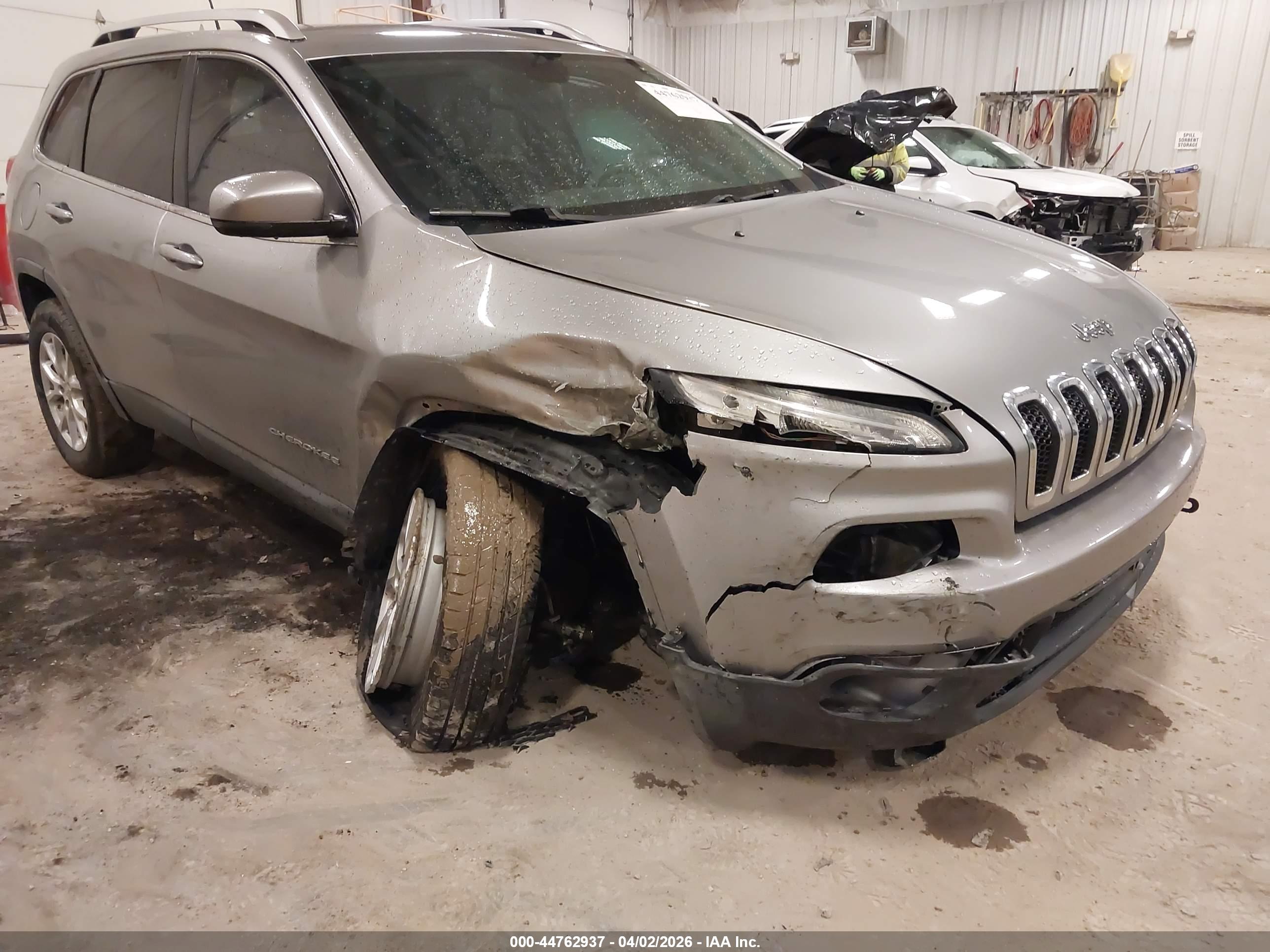 JEEP CHEROKEE image 6
