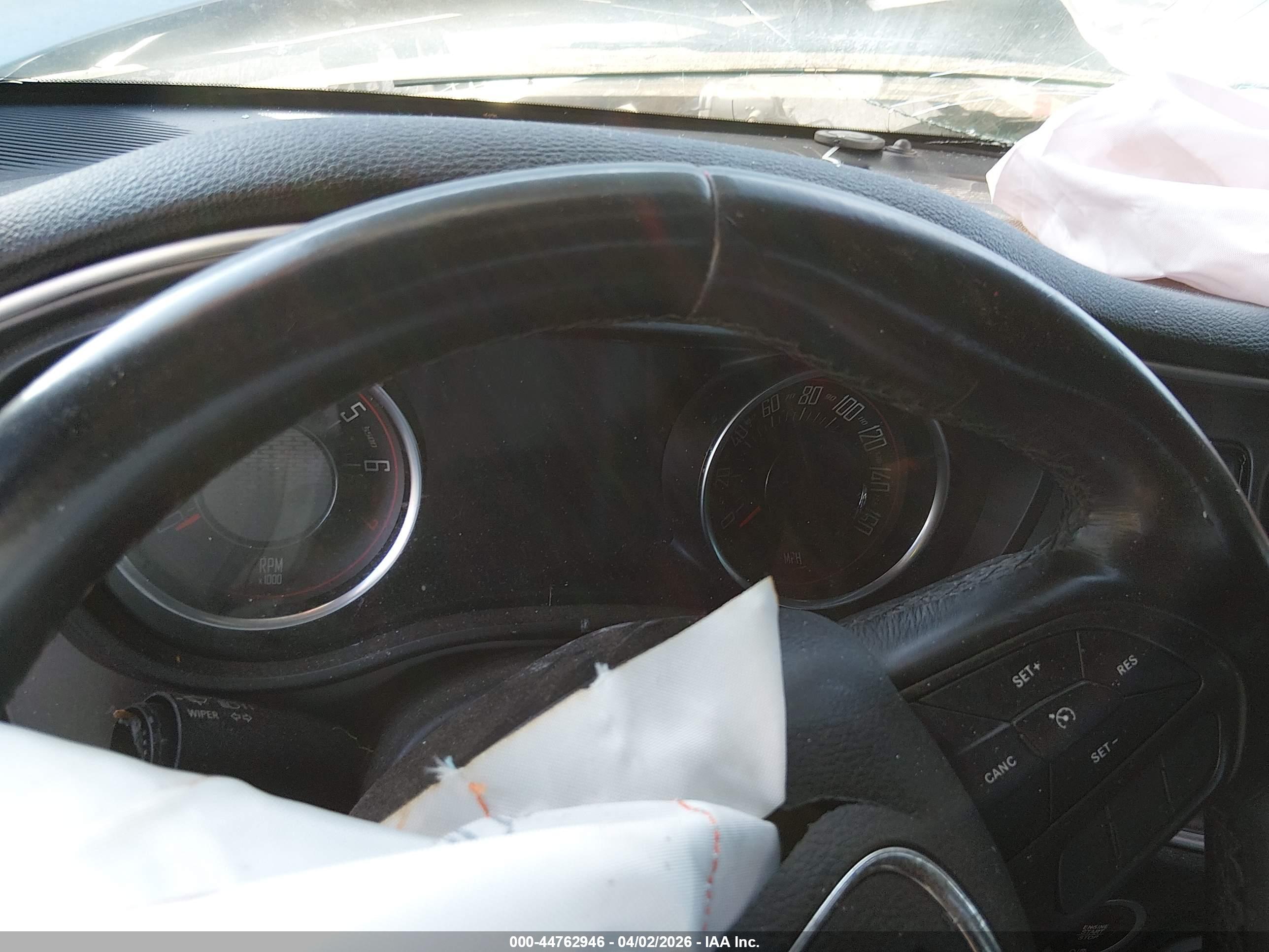 DODGE CHALLENGER image 7