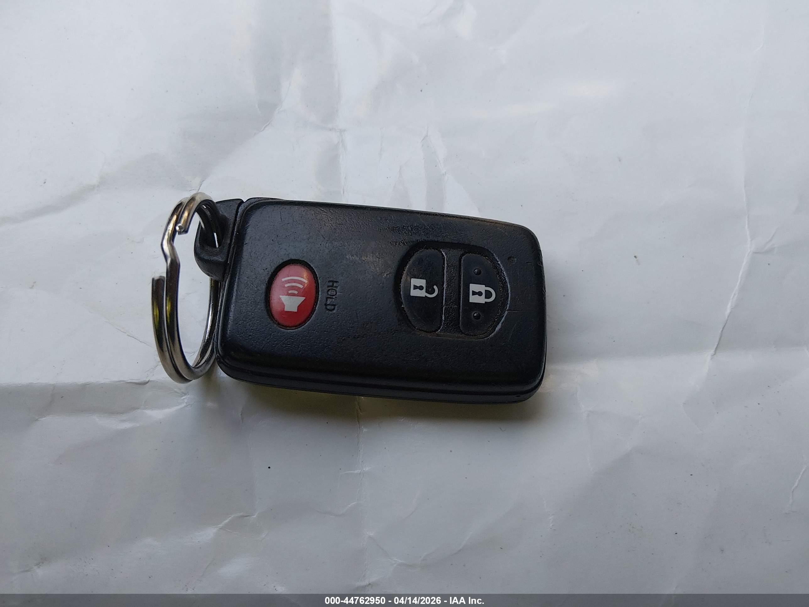 TOYOTA PRIUS image 11