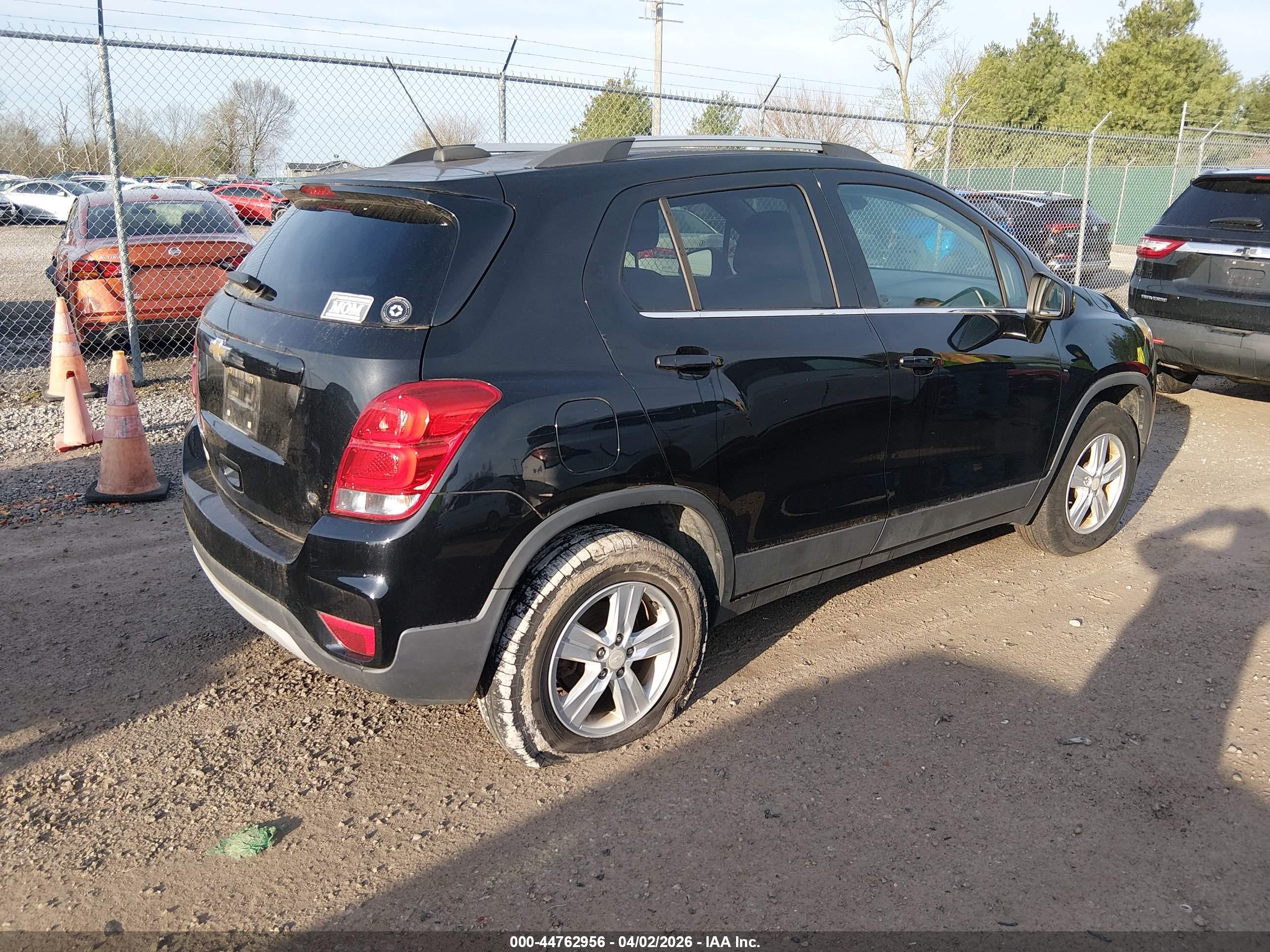 CHEVROLET TRAX image 4