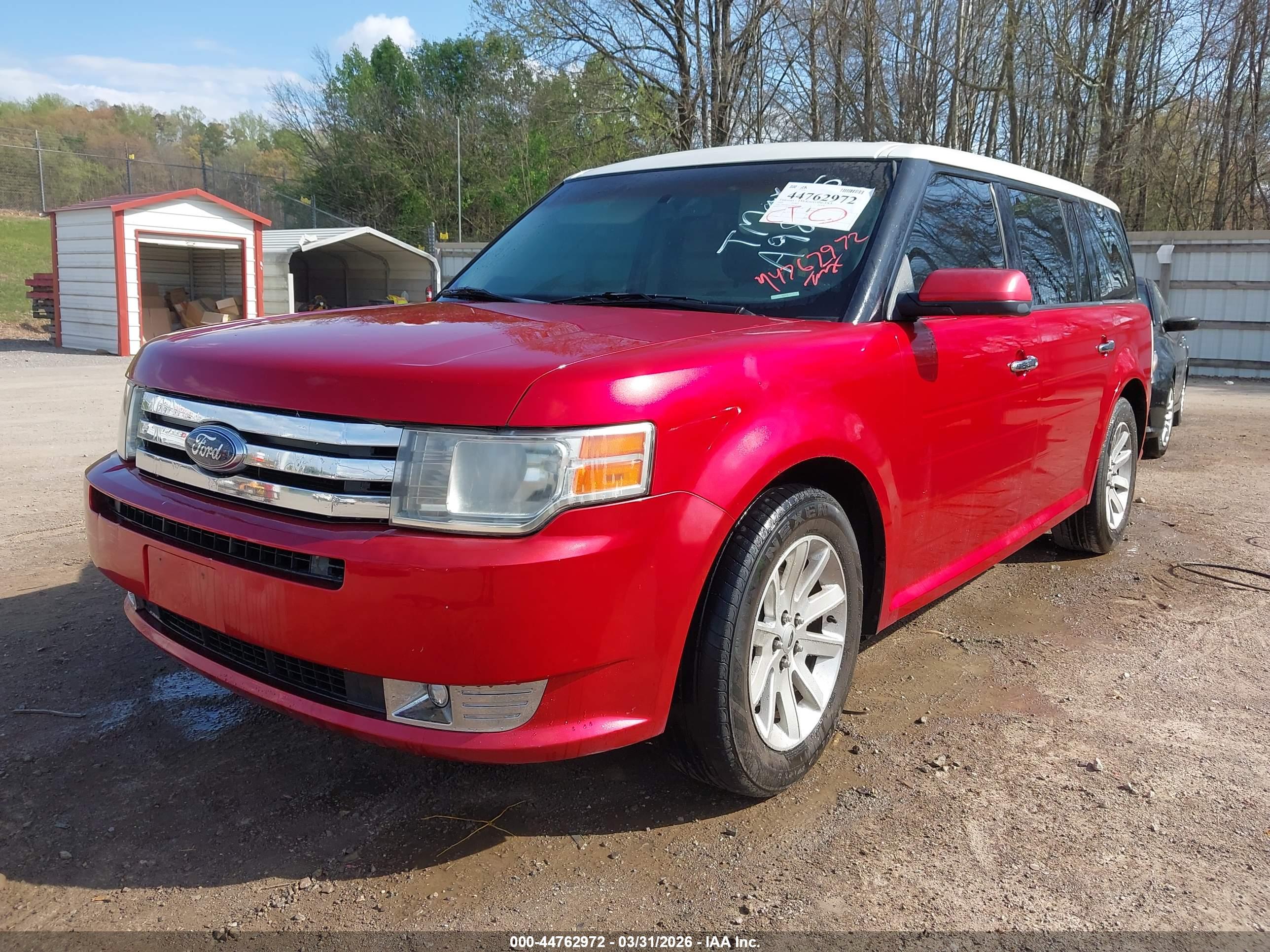 FORD FLEX image 2
