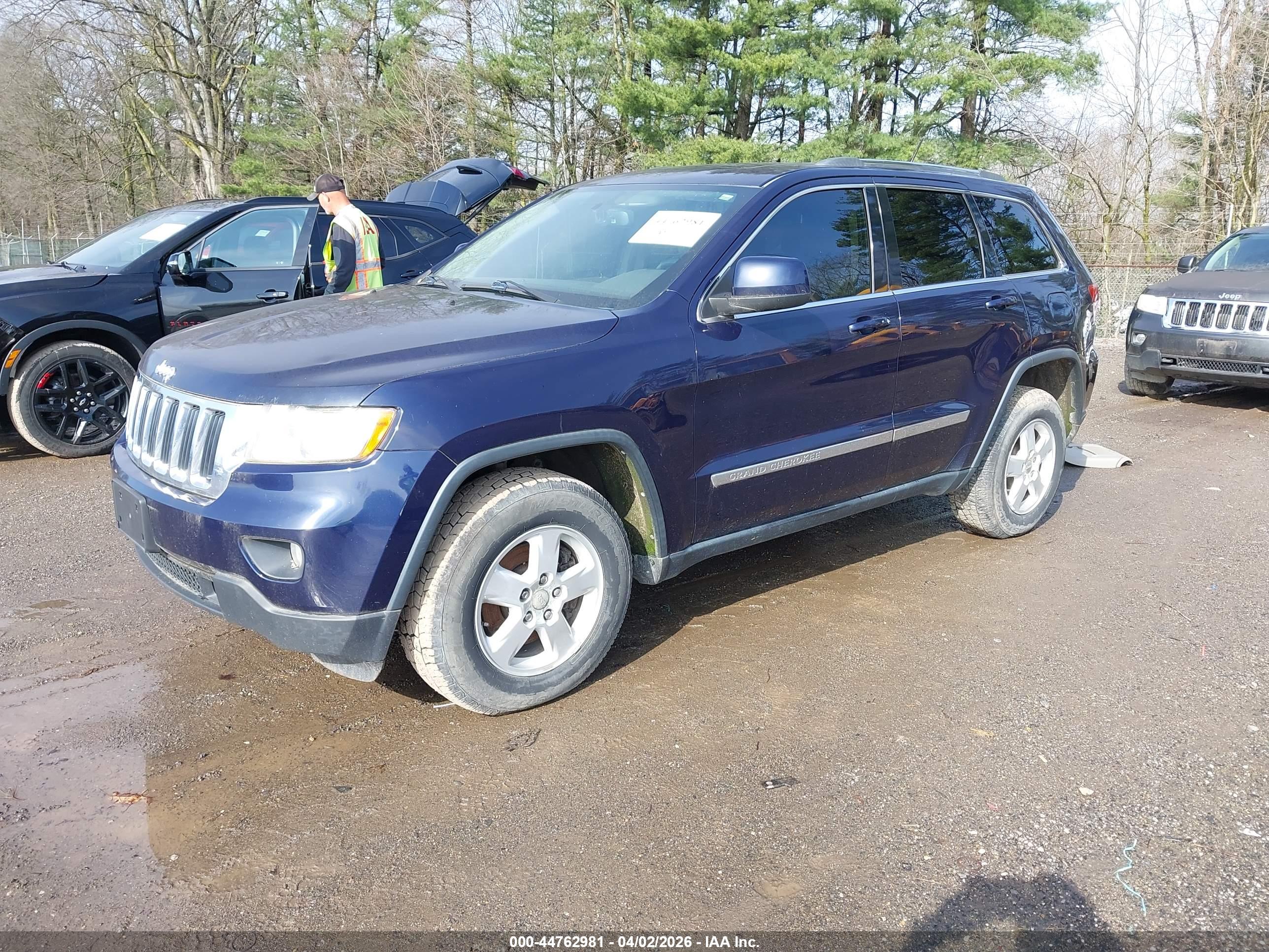 JEEP GRAND image 2