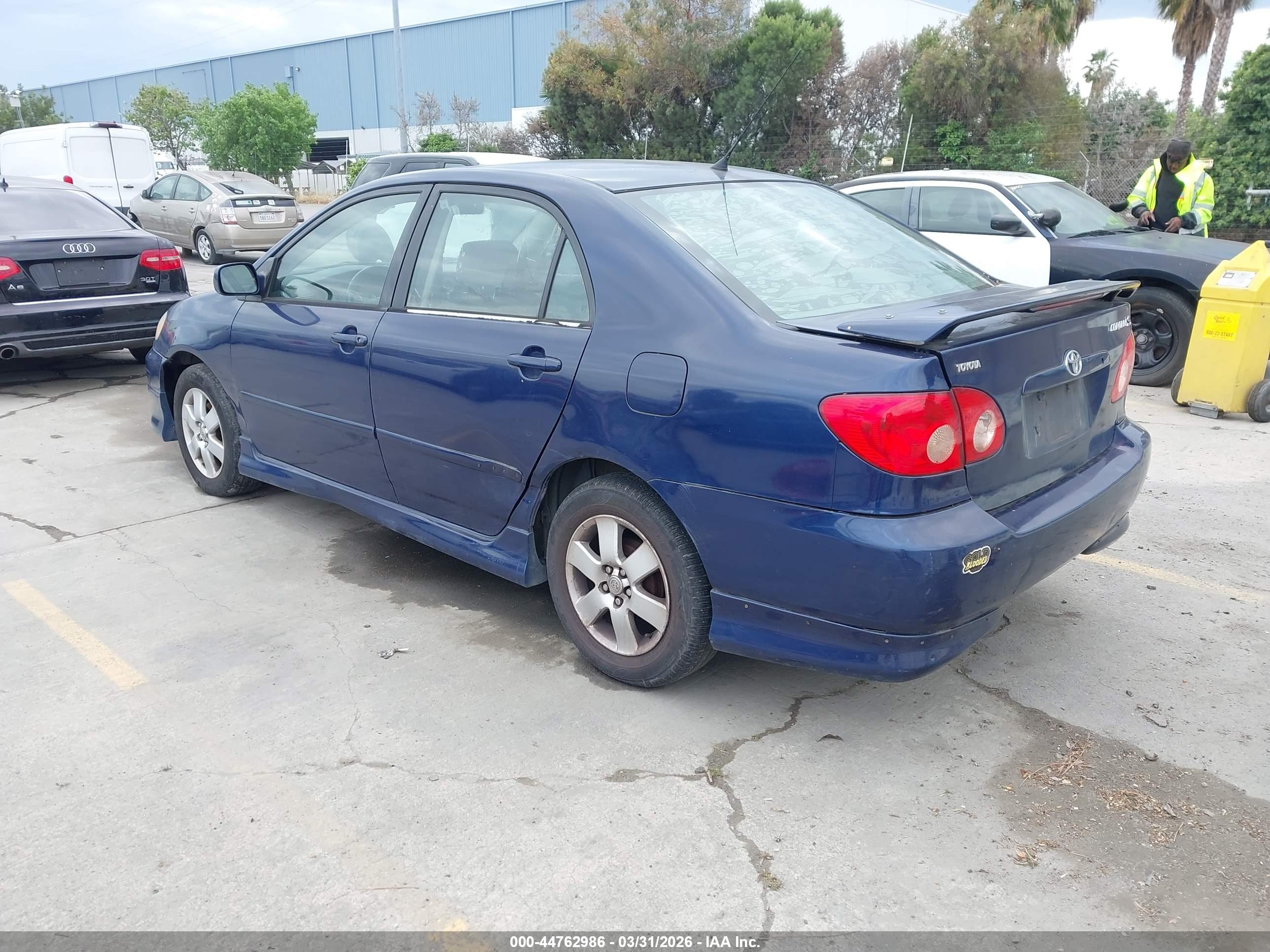 TOYOTA COROLLA image 3