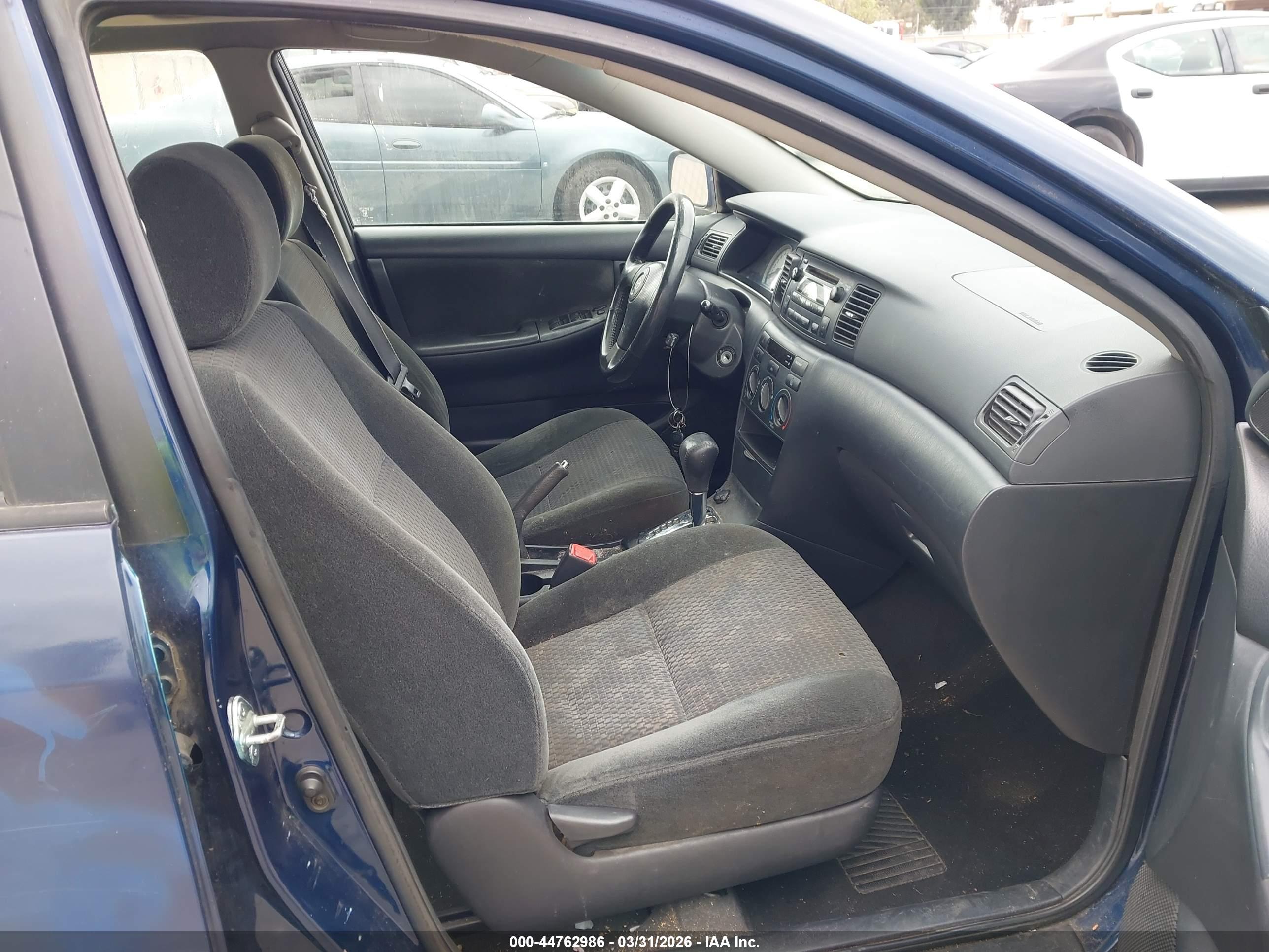 TOYOTA COROLLA image 5