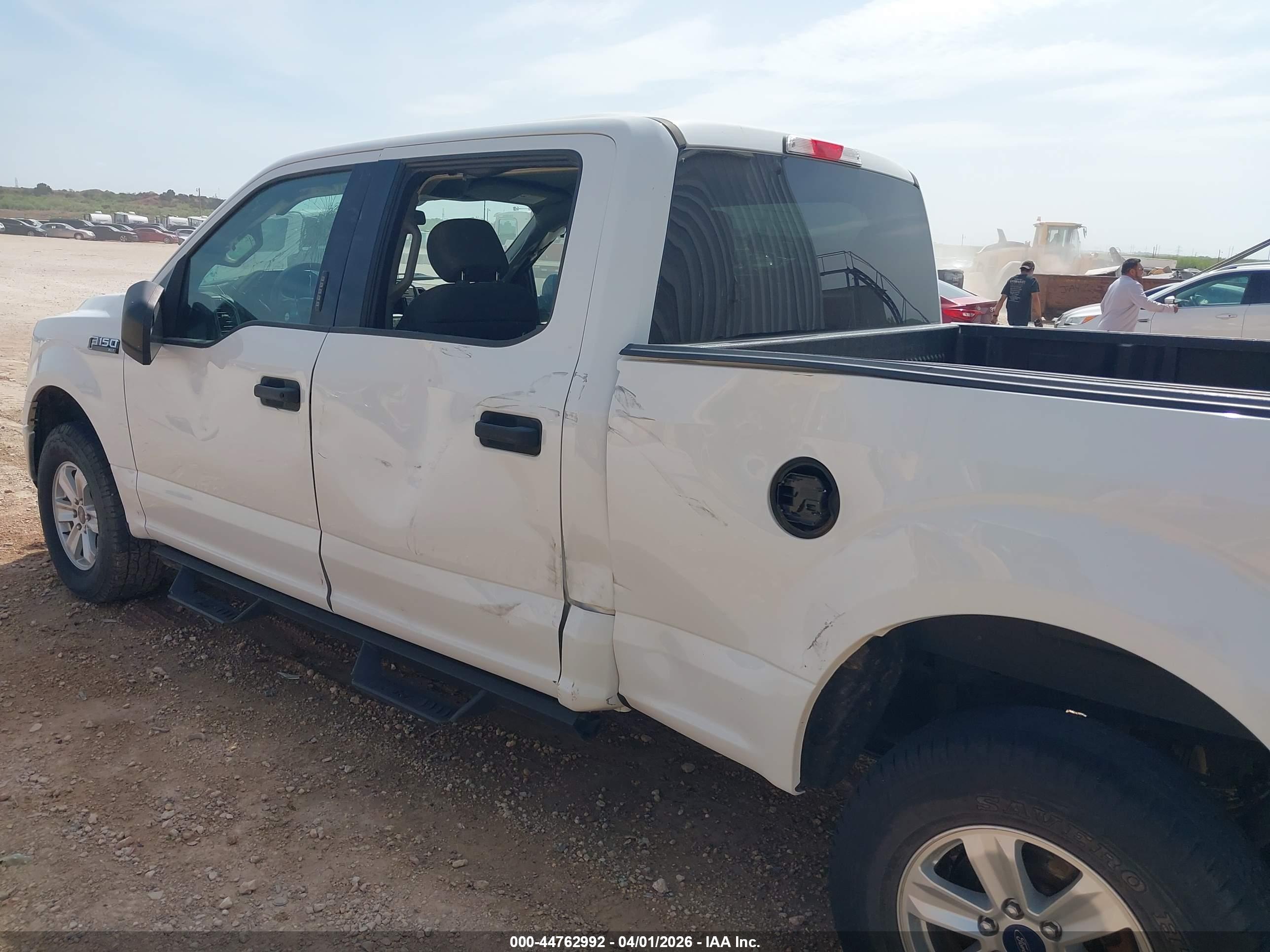 FORD F-150 image 6