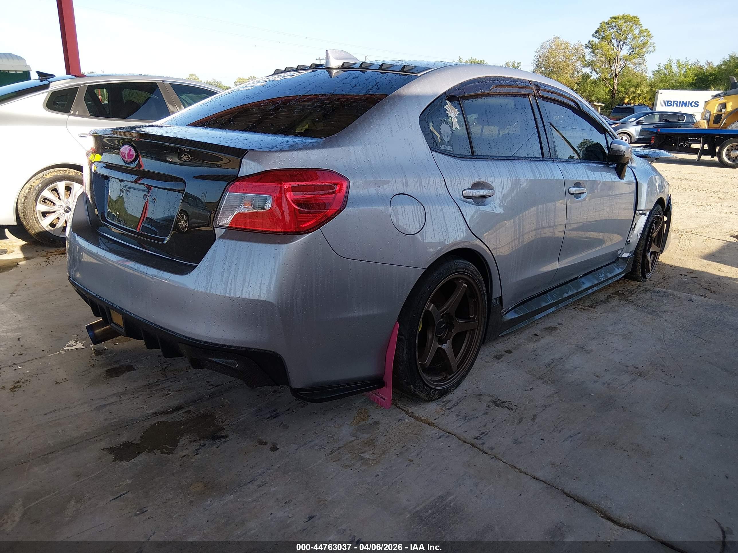 SUBARU WRX image 4
