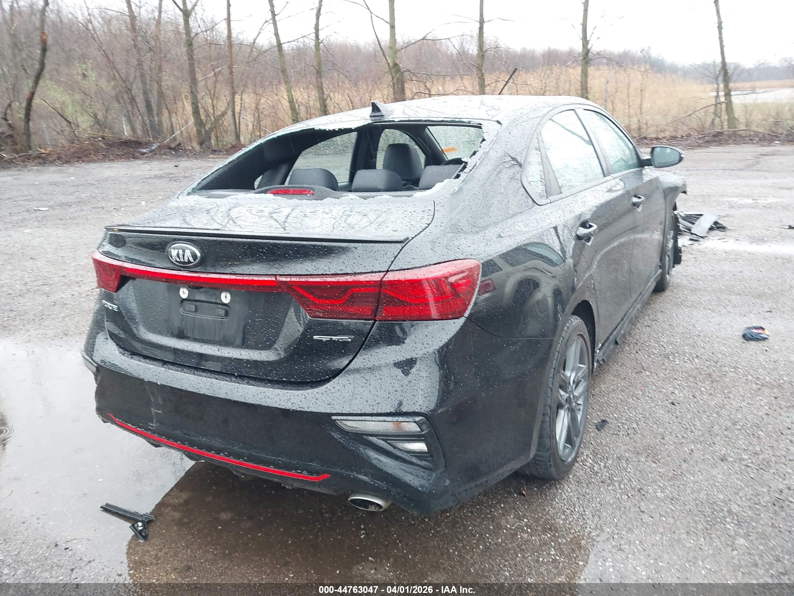 KIA FORTE image 4