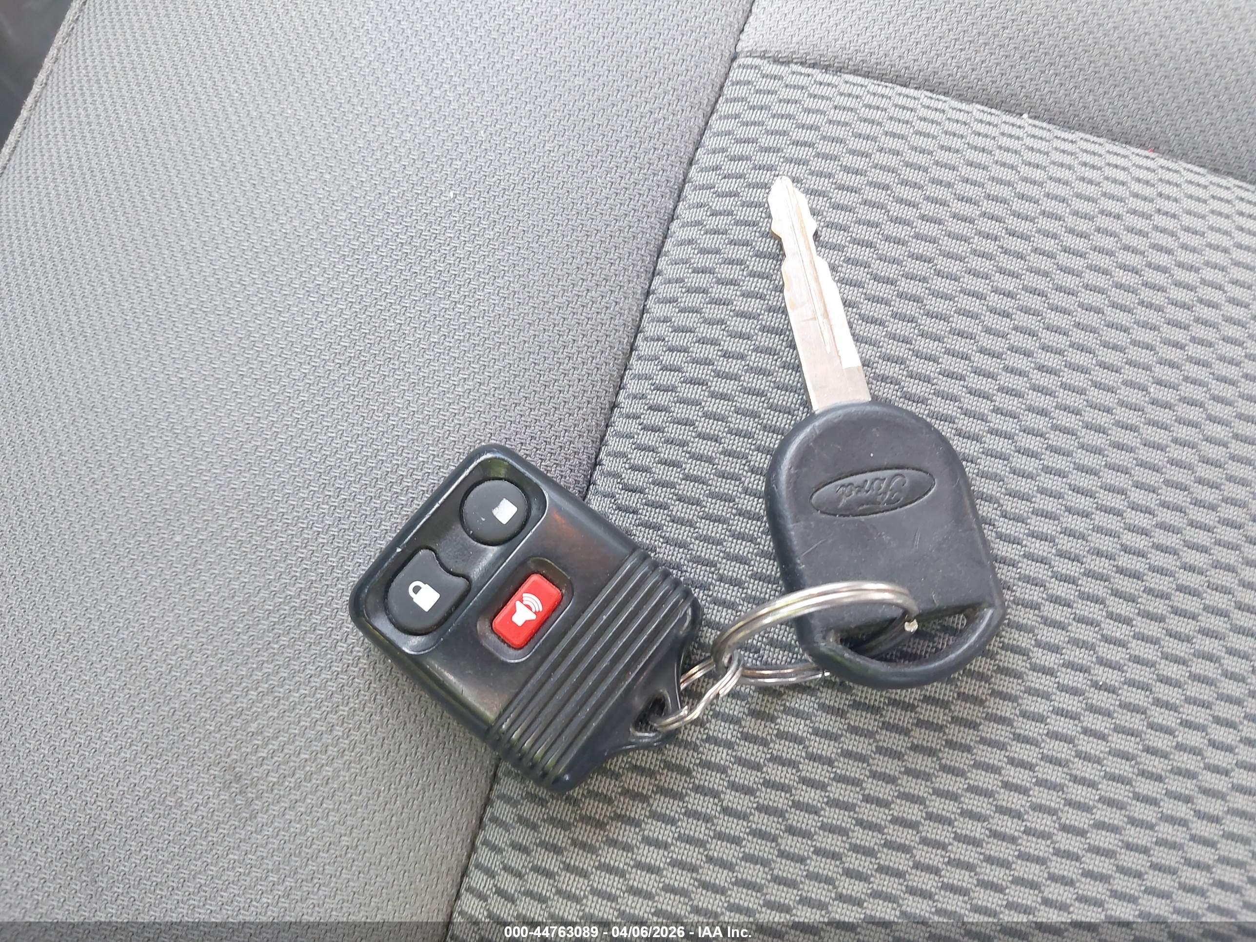 FORD F-150 image 11