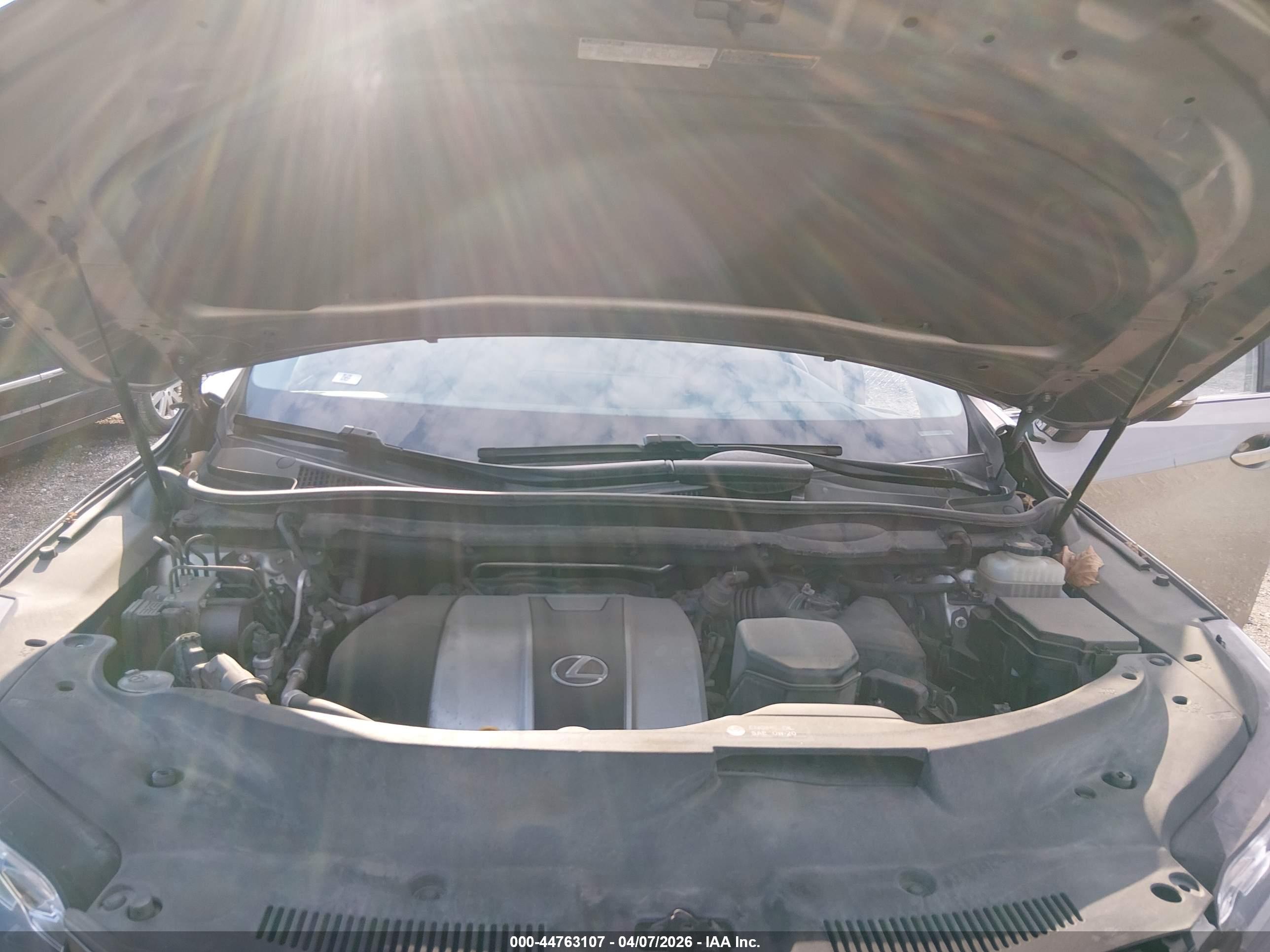 LEXUS RX image 10
