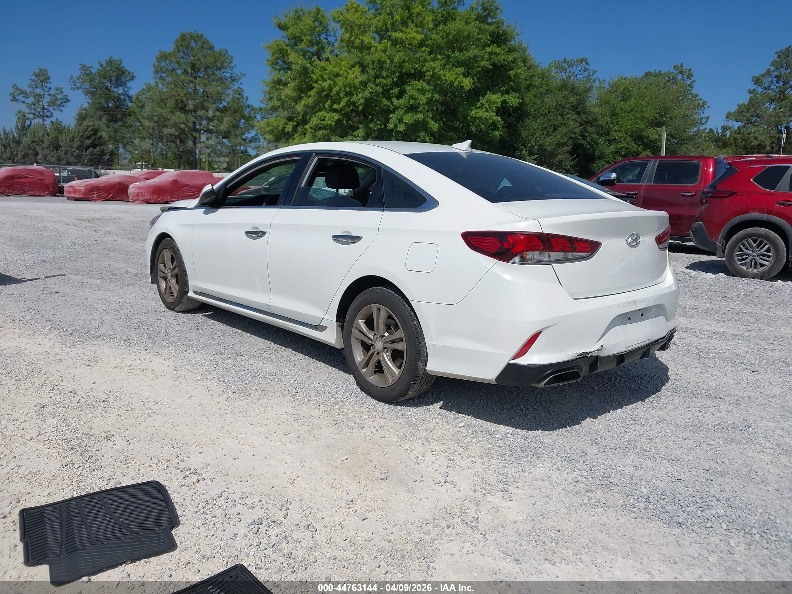 HYUNDAI SONATA image 3