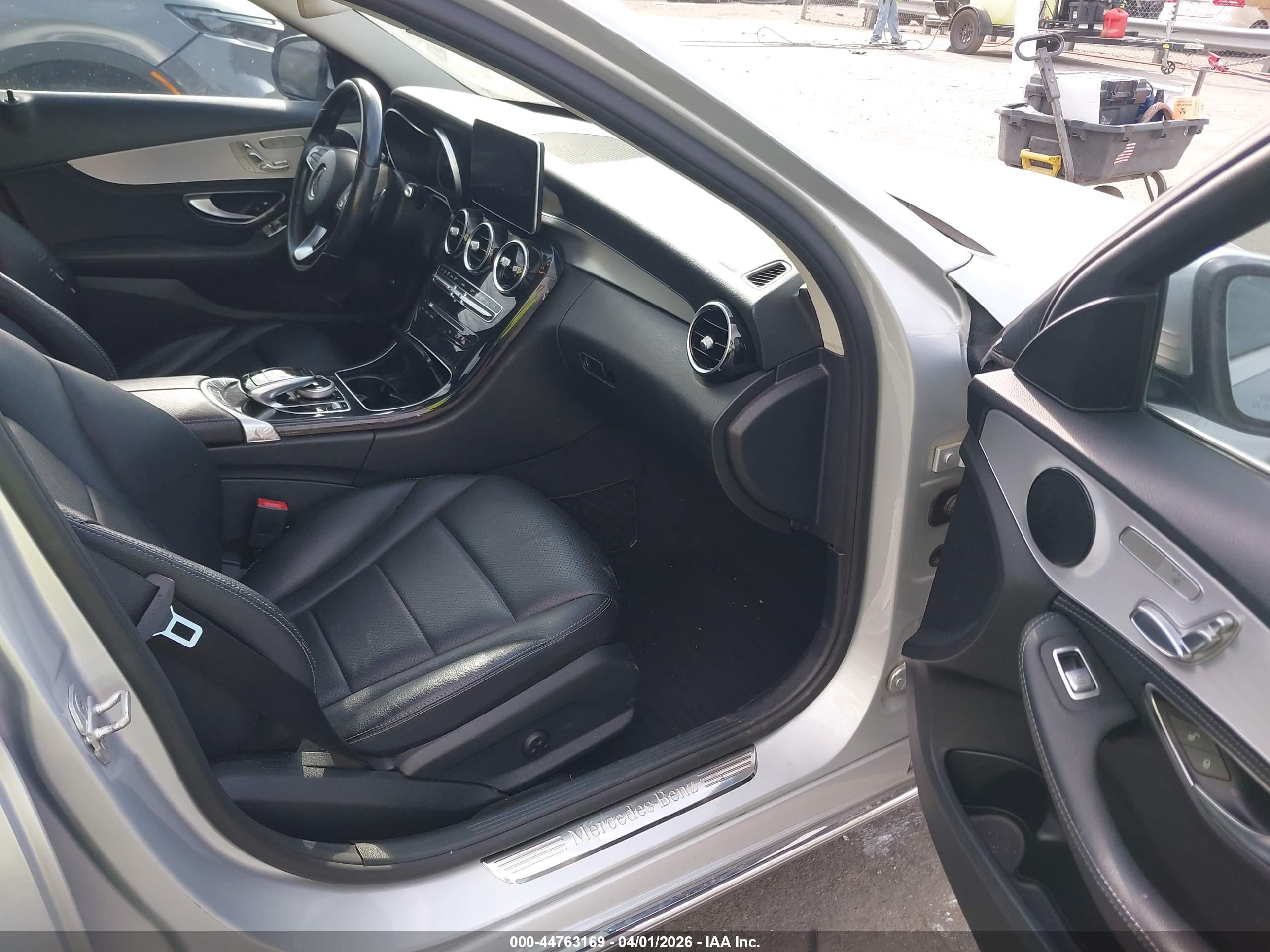 MERCEDES-BENZ C image 5