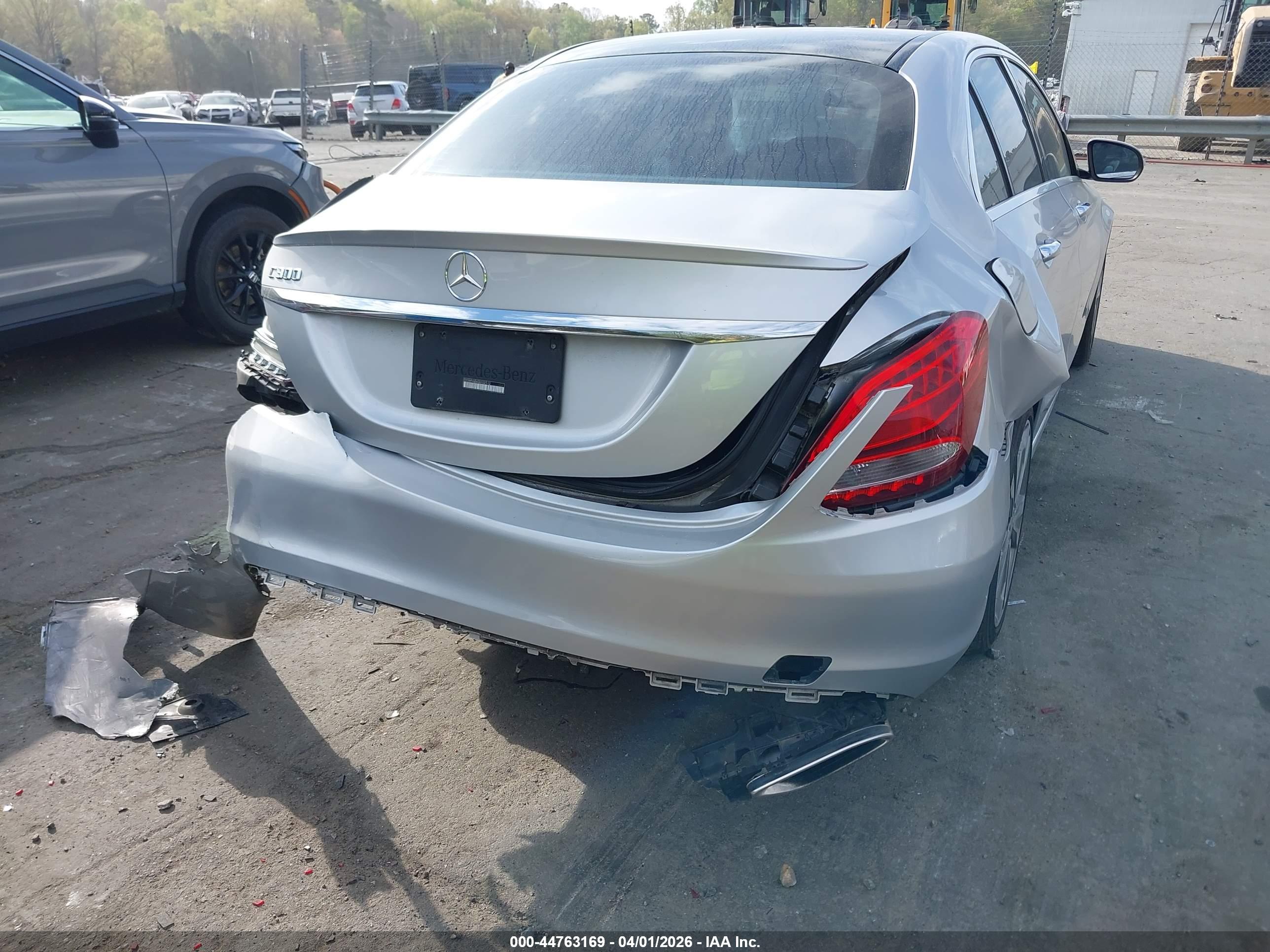 MERCEDES-BENZ C image 6