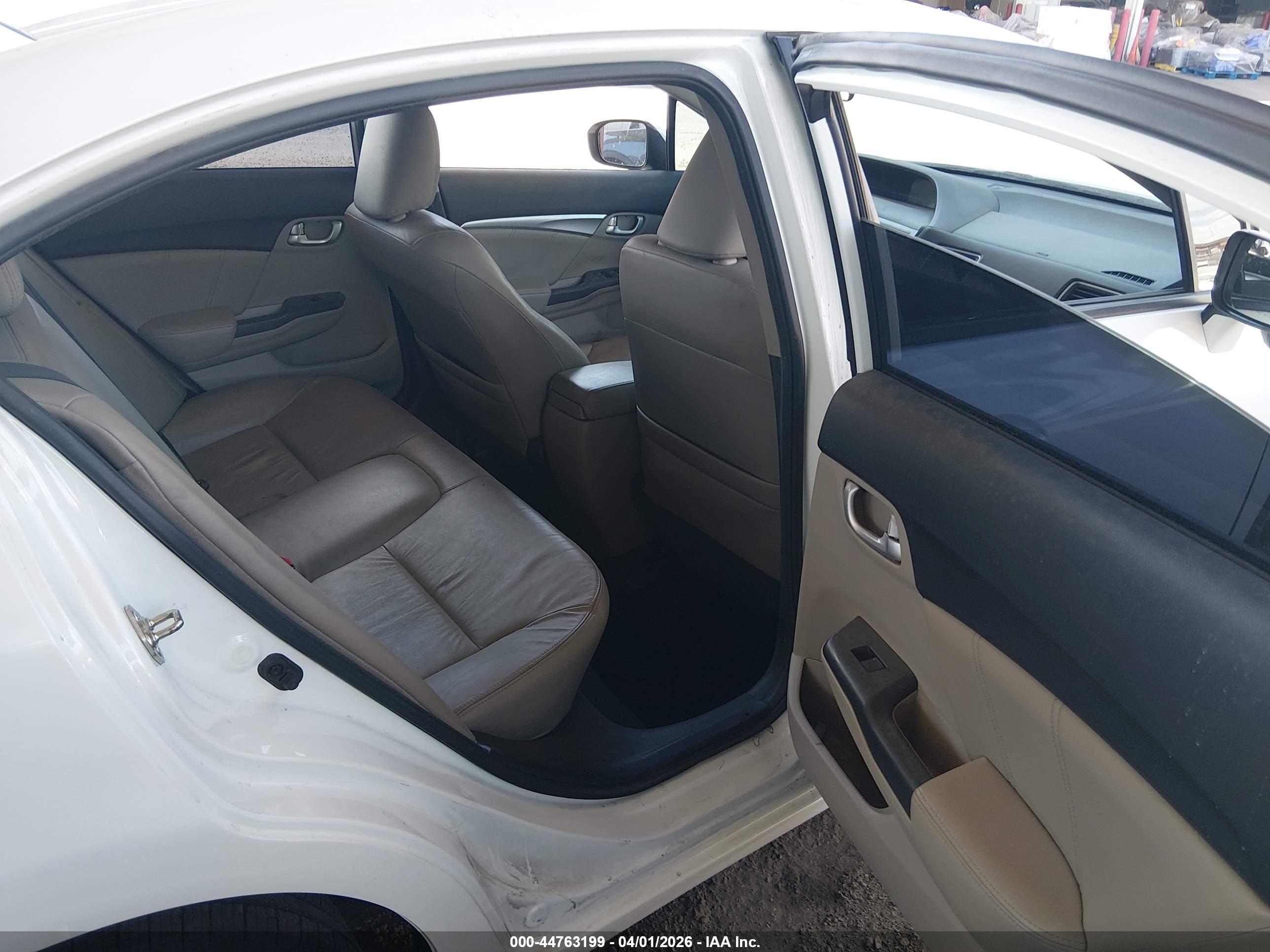 HONDA CIVIC image 8