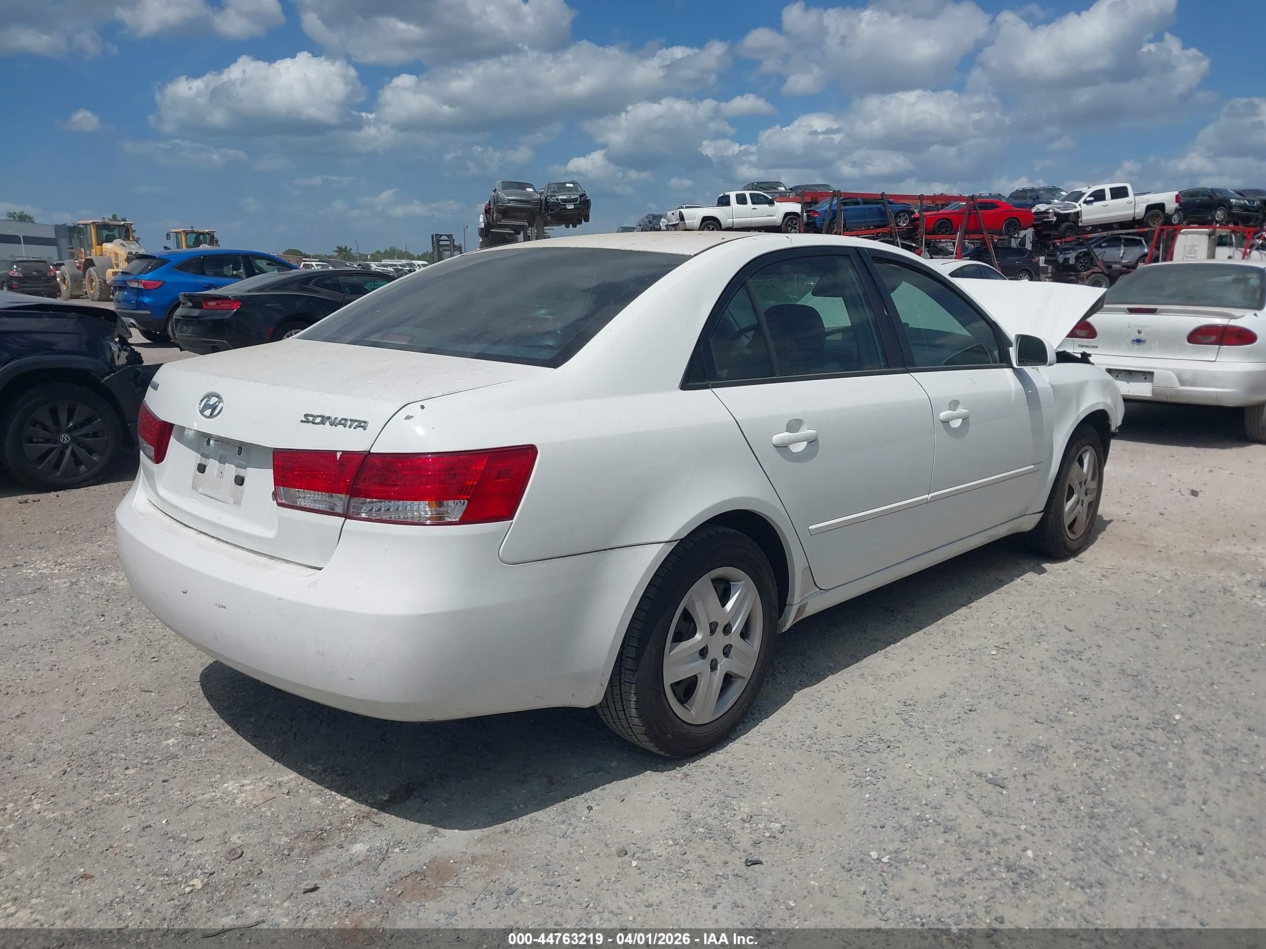 HYUNDAI SONATA image 4