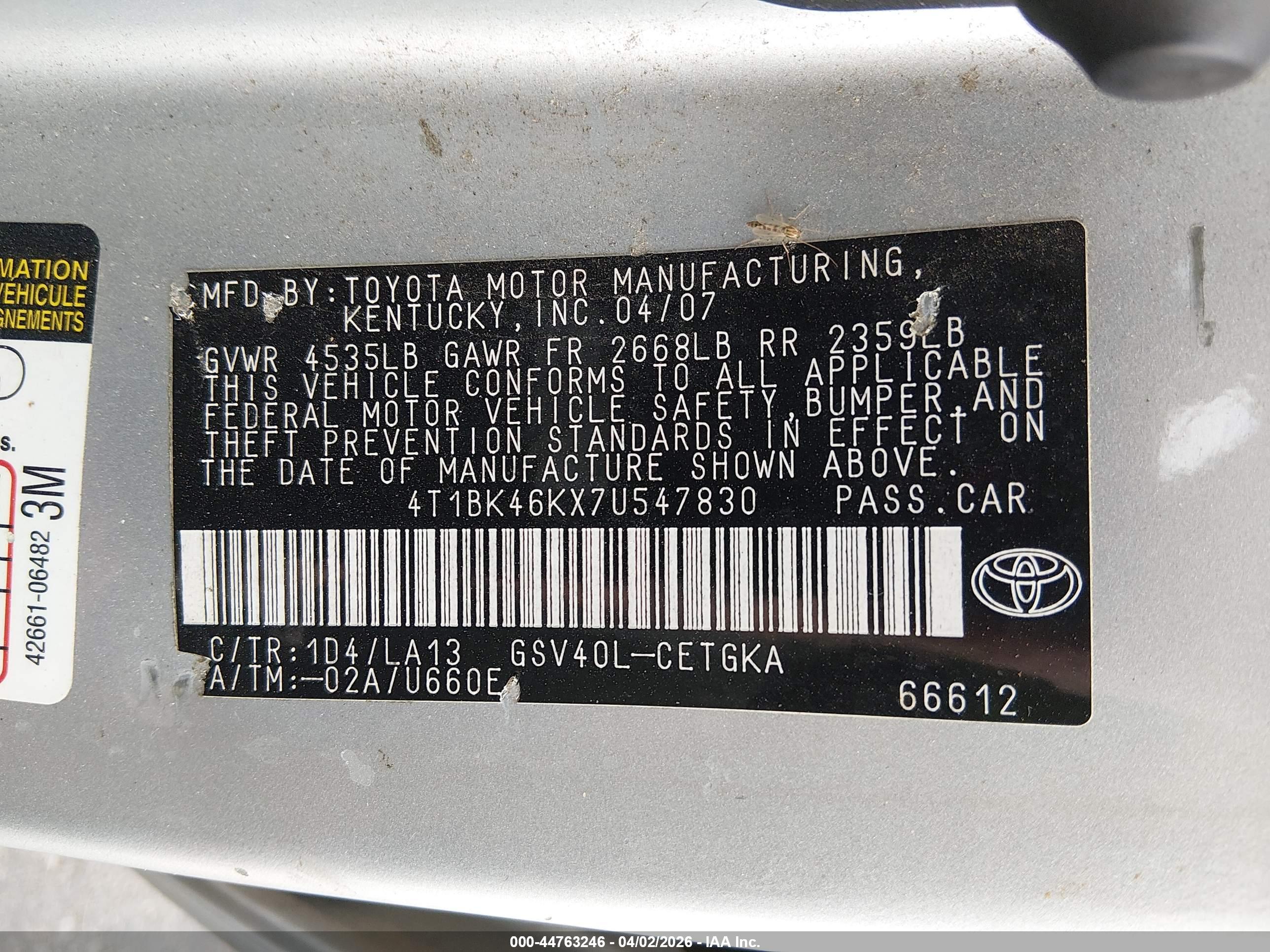 TOYOTA CAMRY image 9