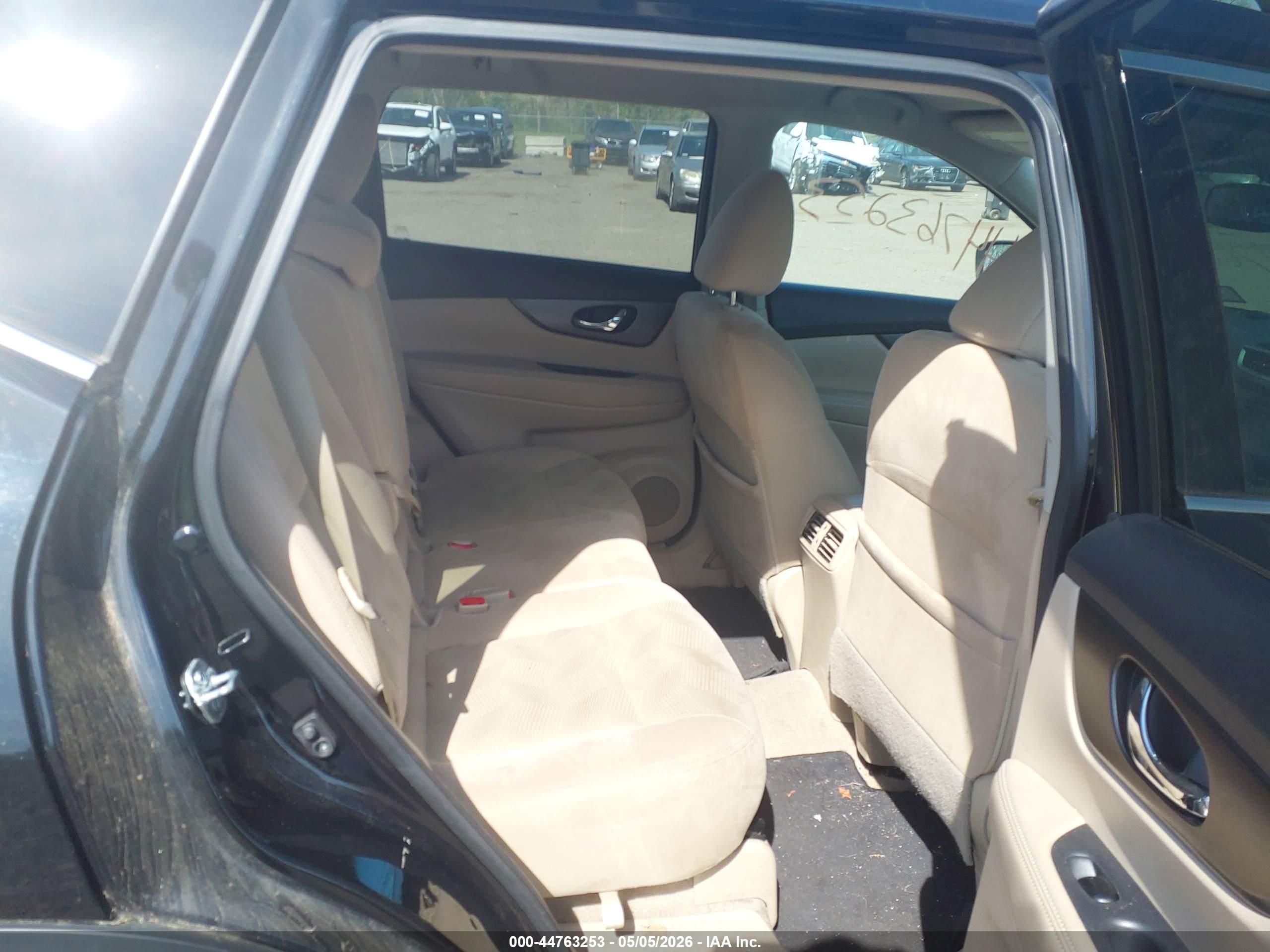 NISSAN ROGUE image 8