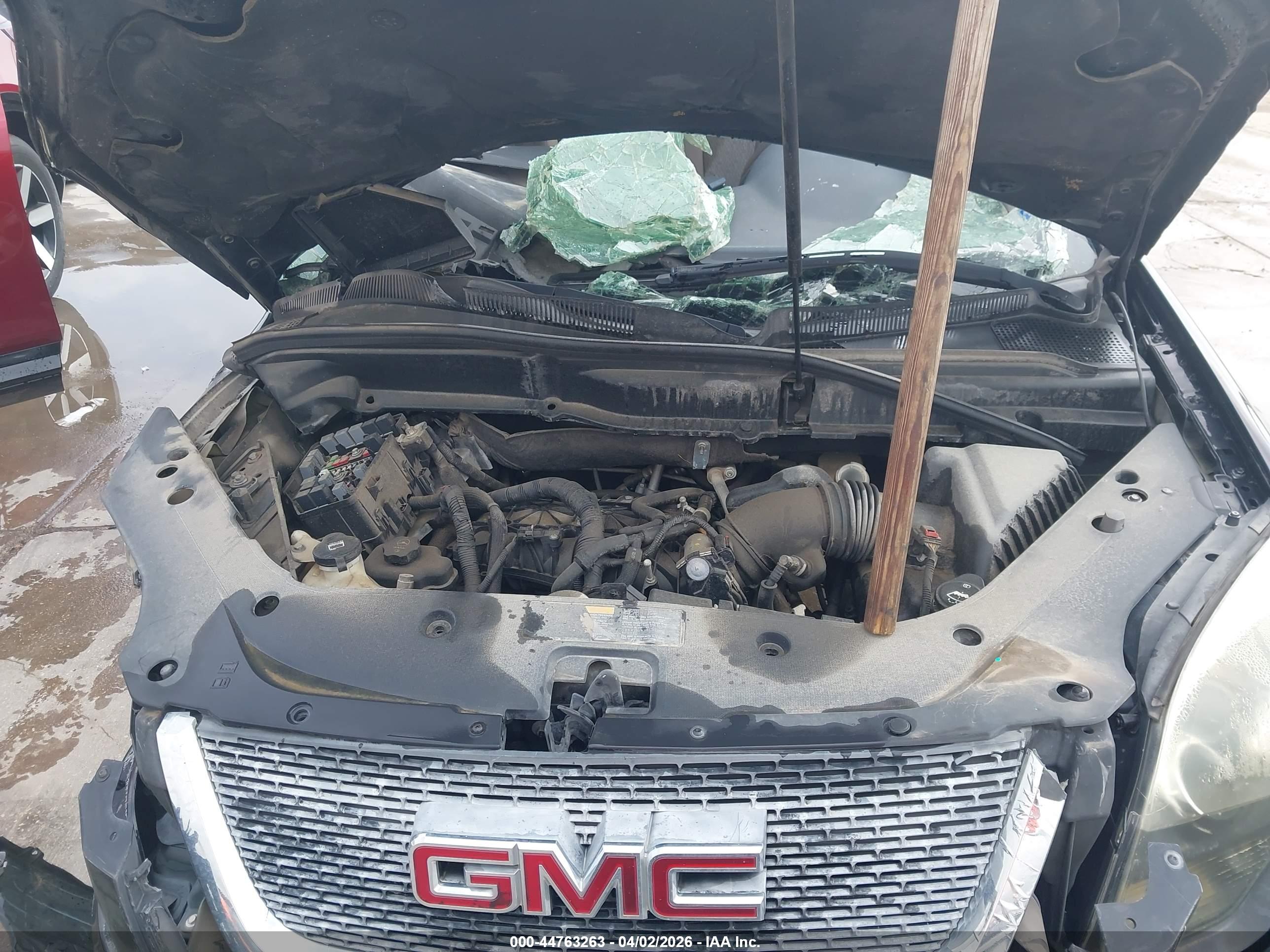 GMC ACADIA image 10