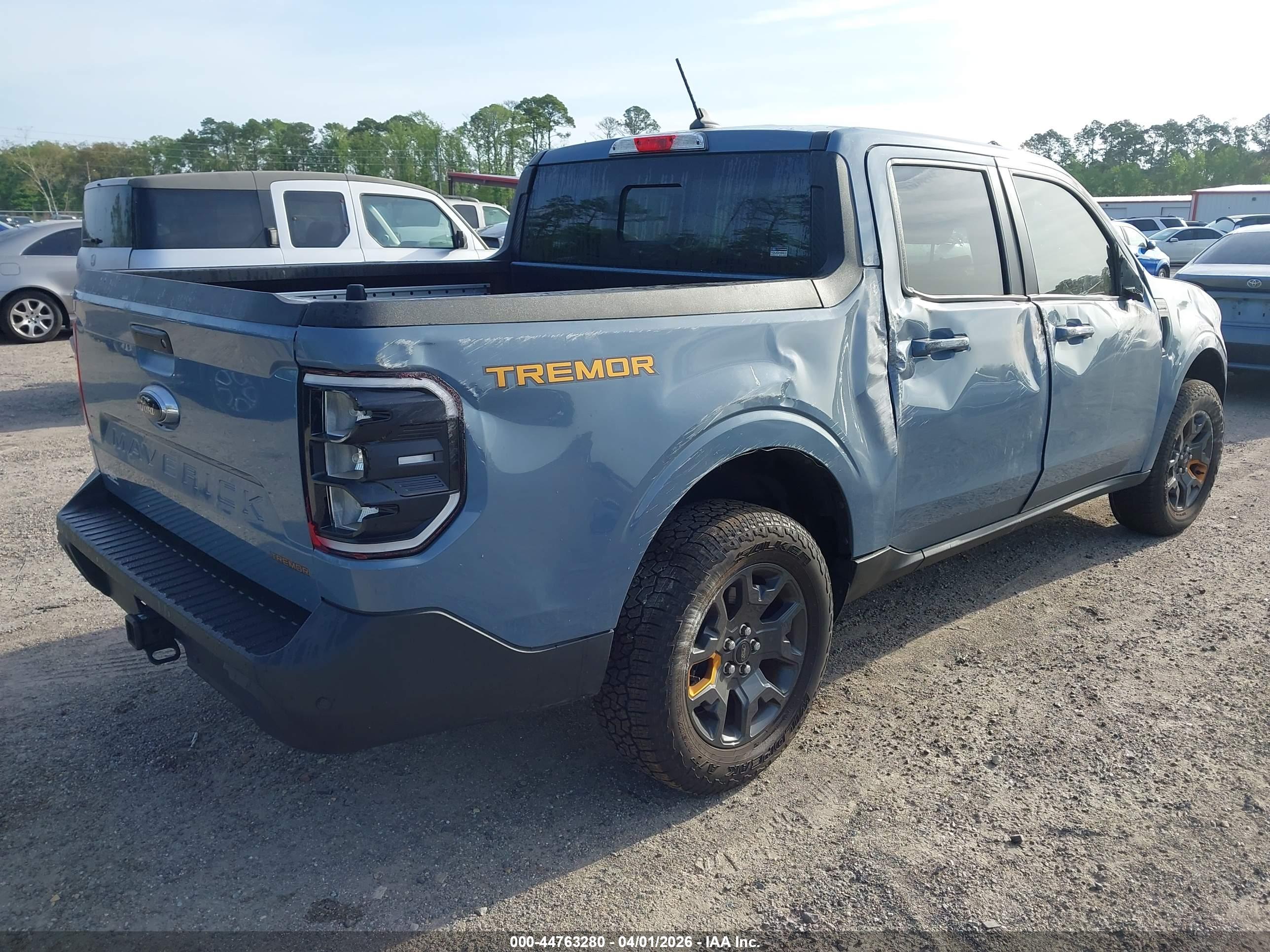 FORD MAVERICK image 4
