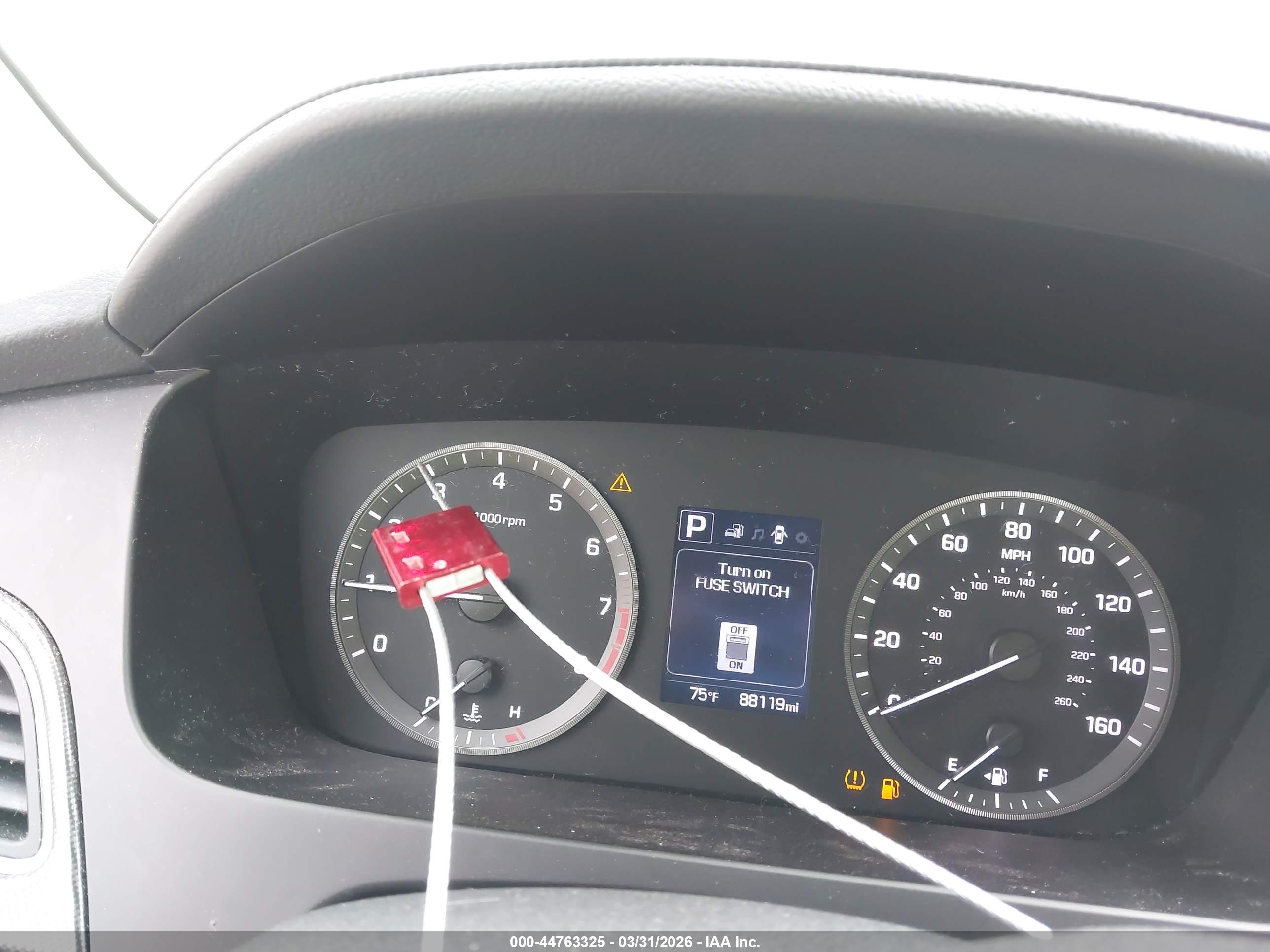 HYUNDAI SONATA image 7