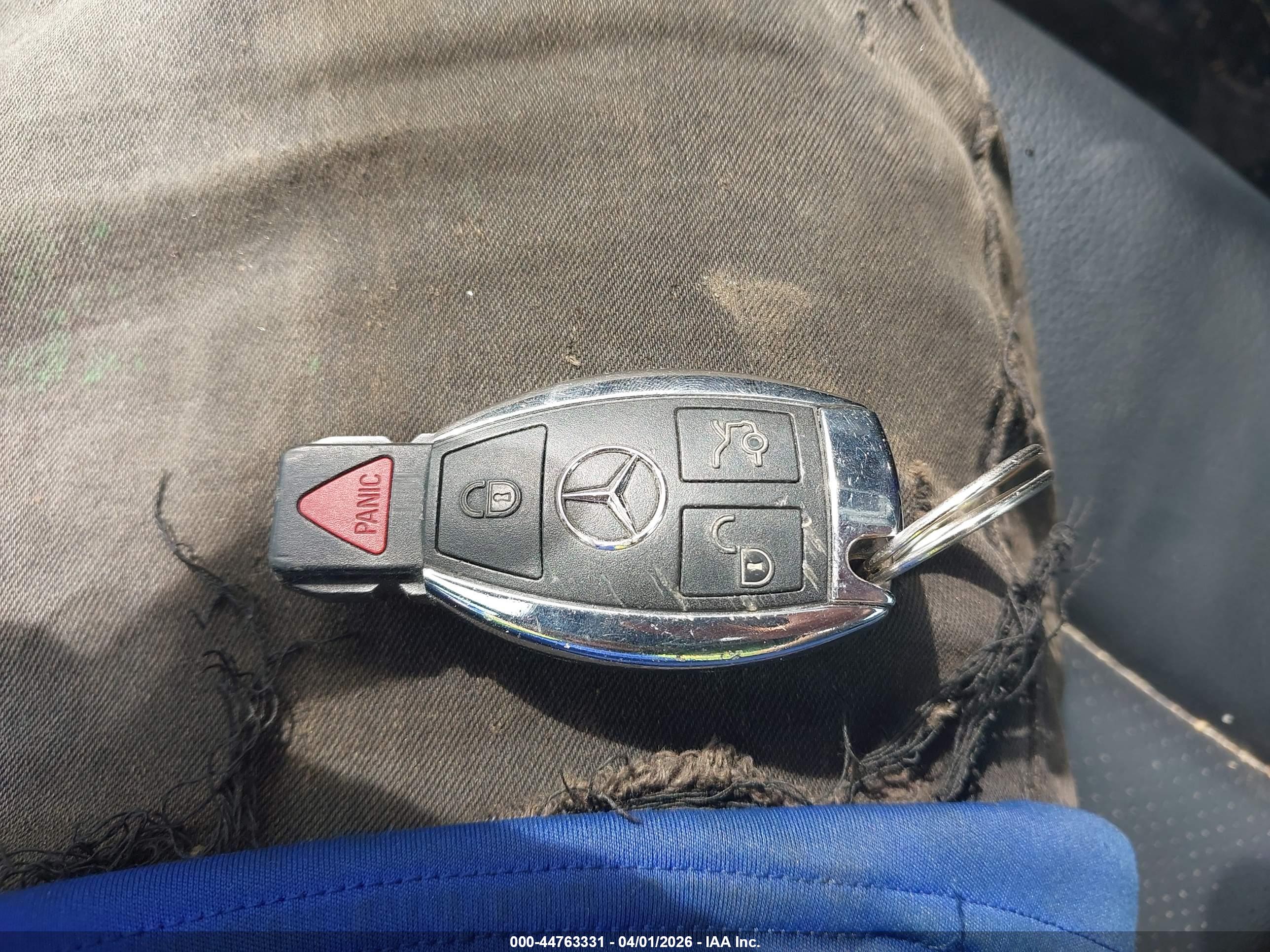 MERCEDES-BENZ E image 11