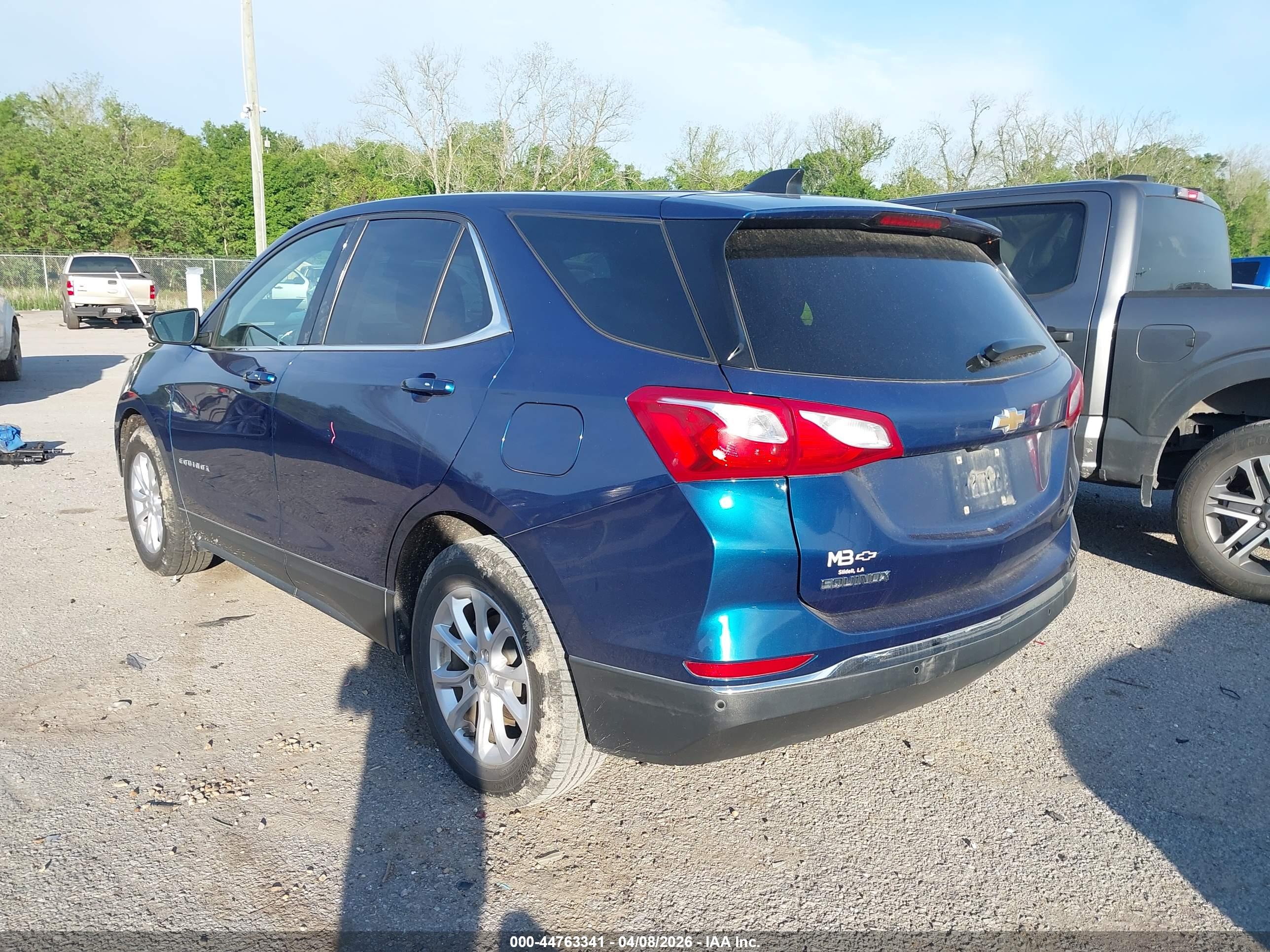 CHEVROLET EQUINOX image 3