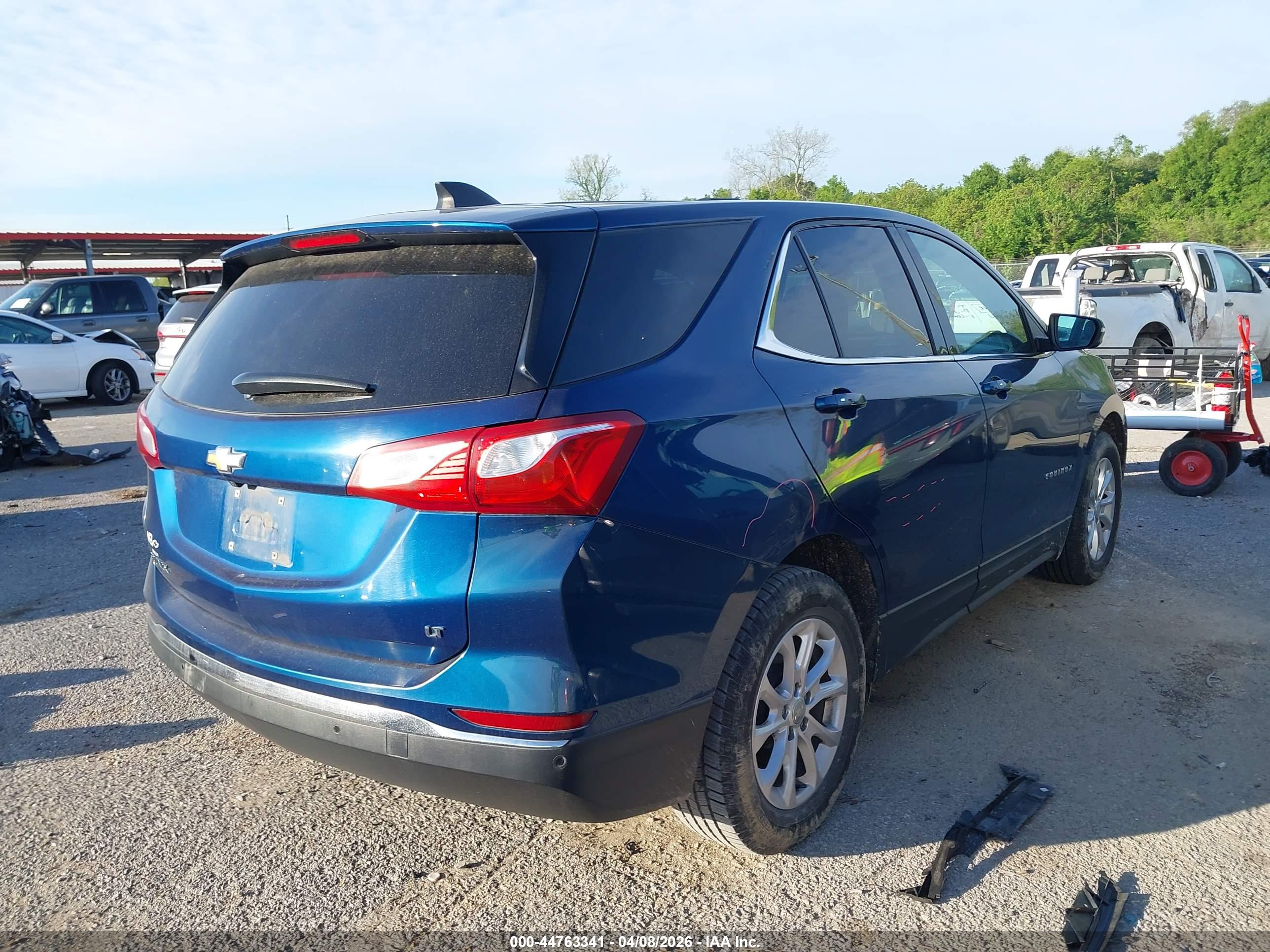 CHEVROLET EQUINOX image 4