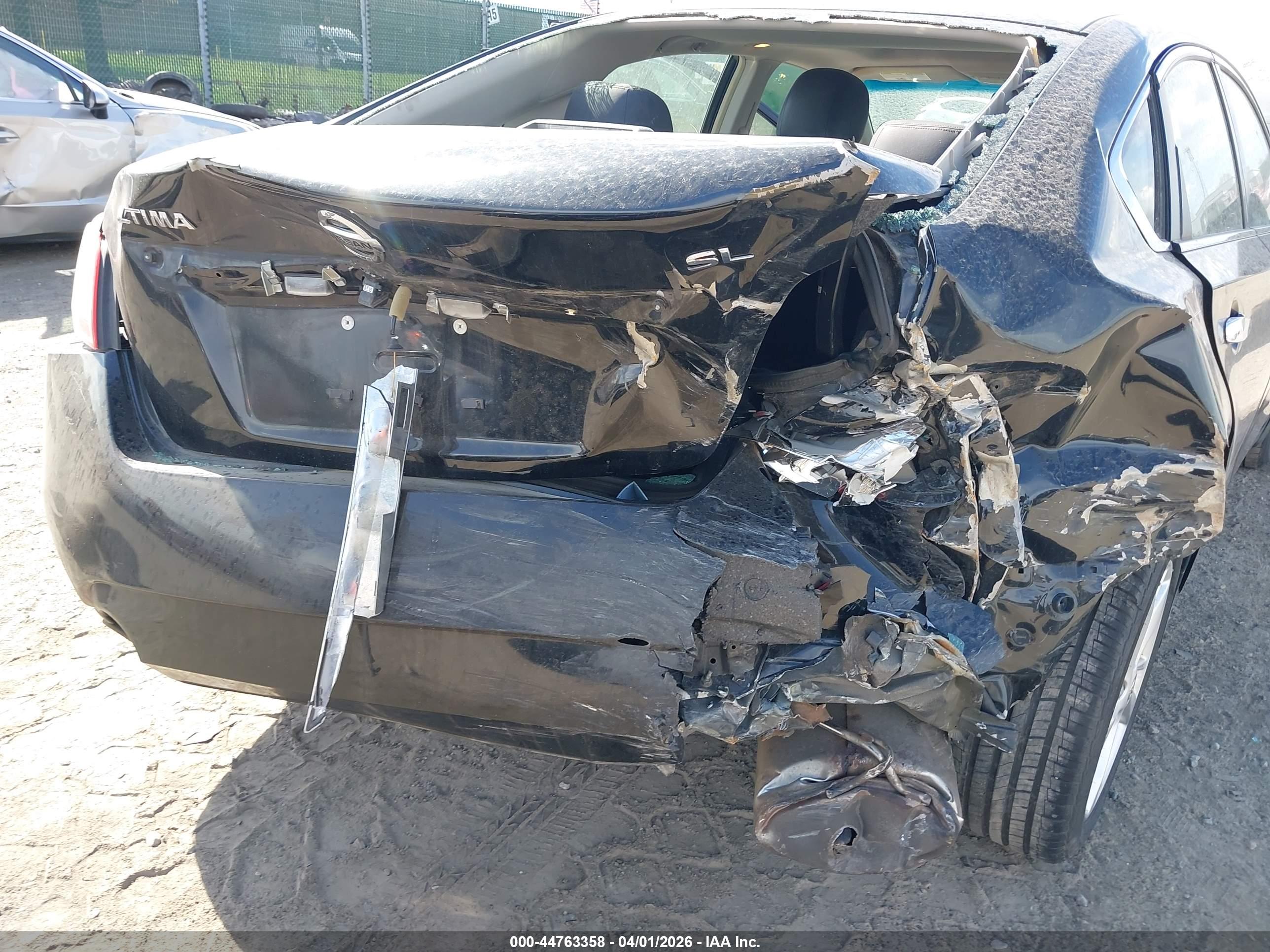NISSAN ALTIMA image 6