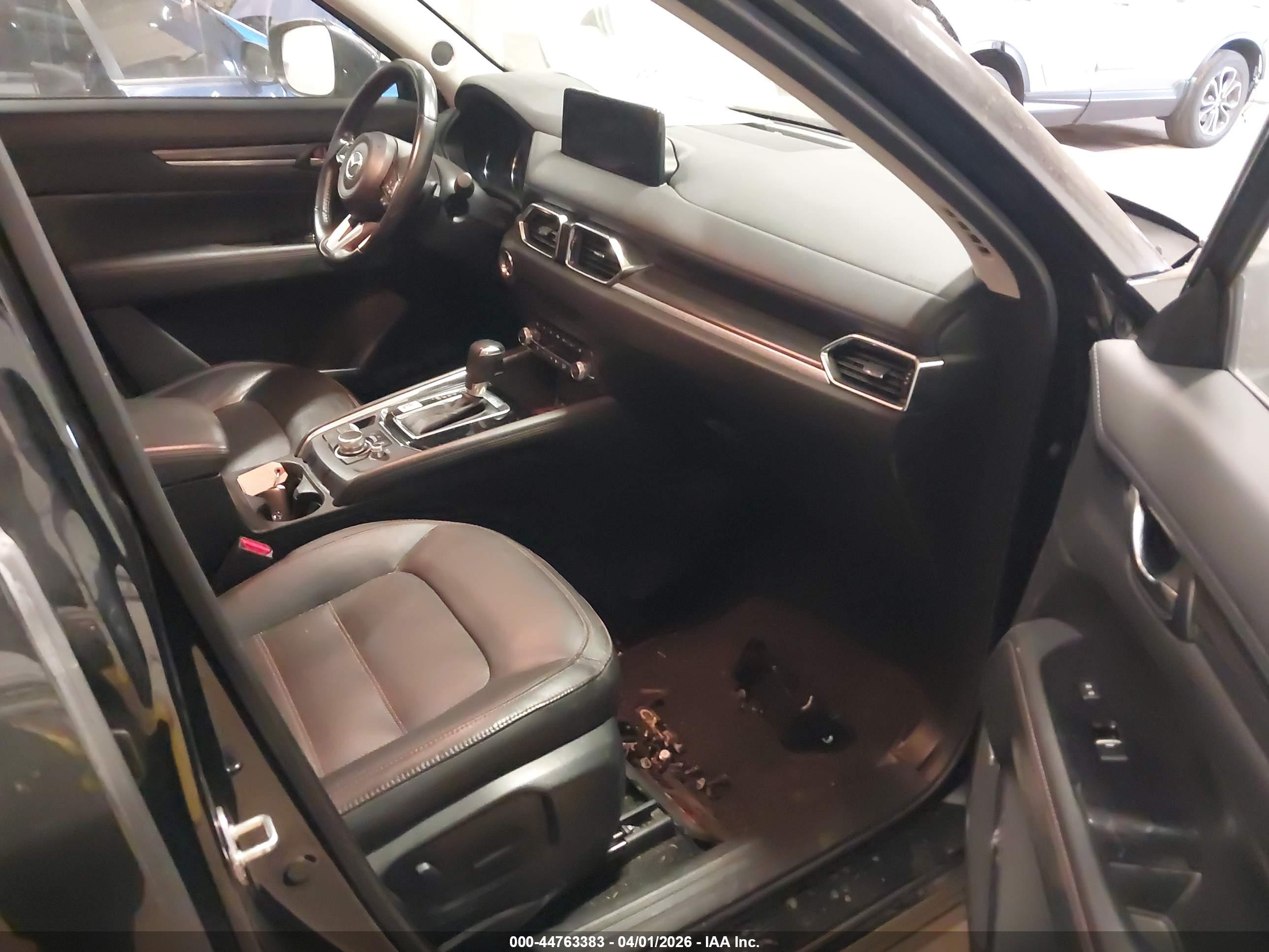 MAZDA CX-5 image 5