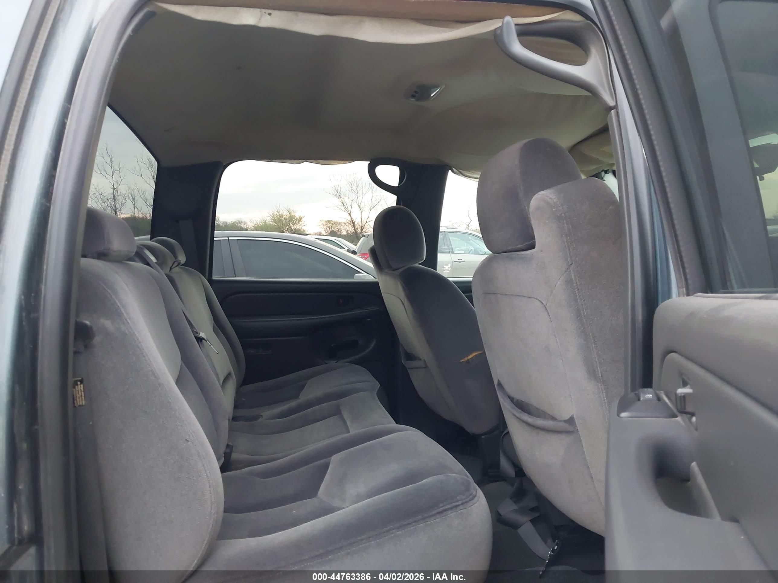 GMC SIERRA image 8