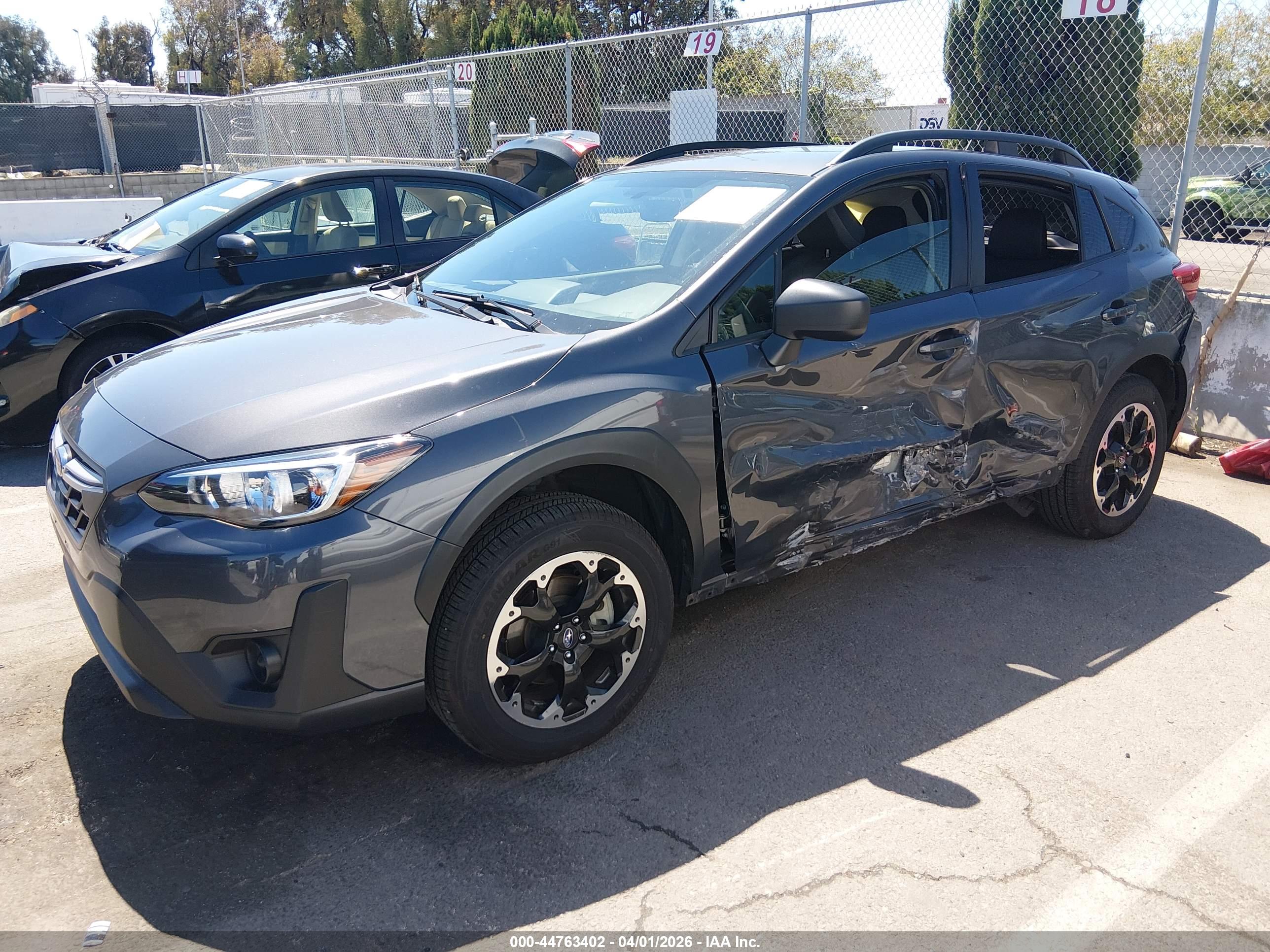 SUBARU CROSSTREK image 2