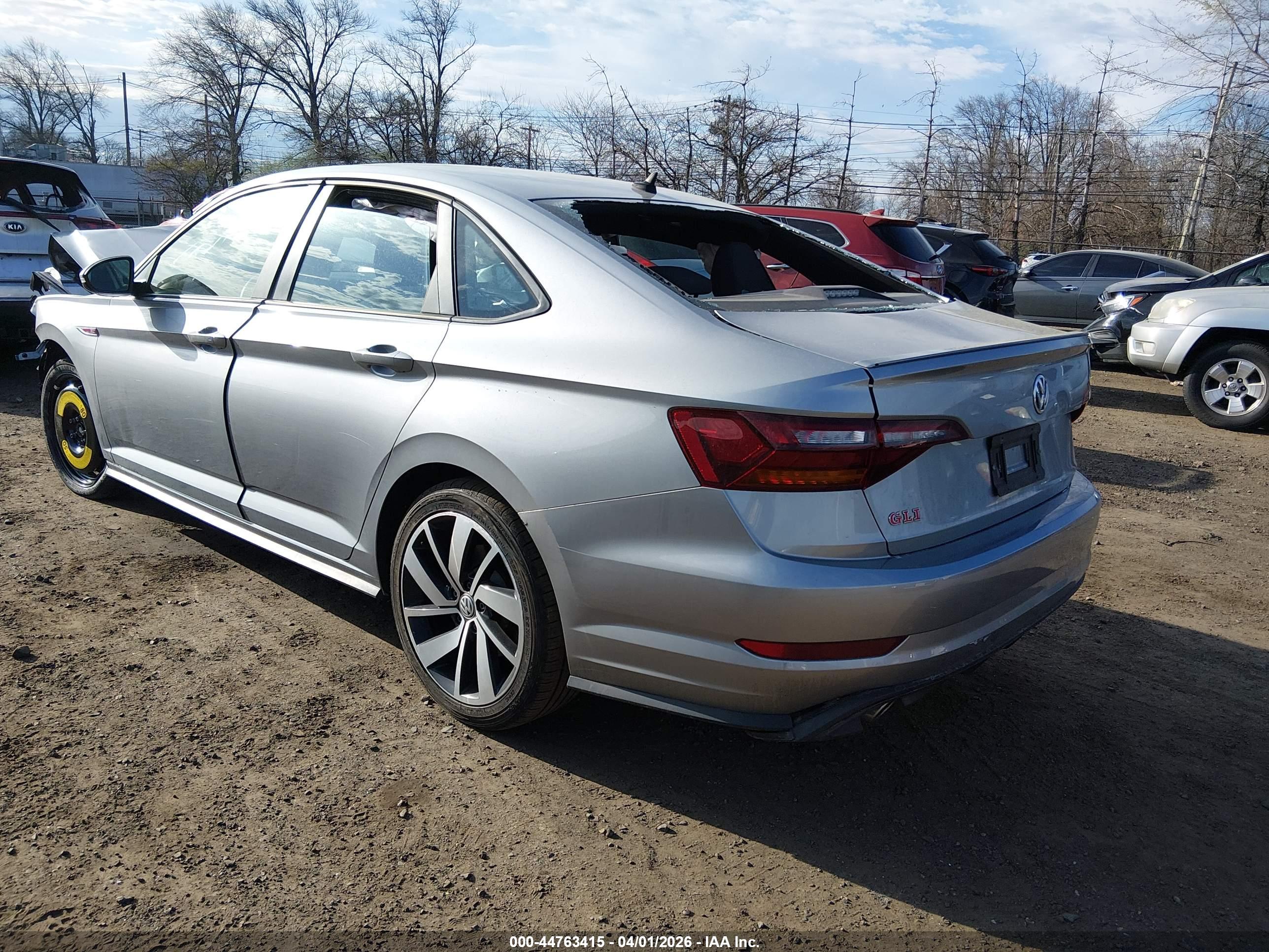 VOLKSWAGEN JETTA image 3