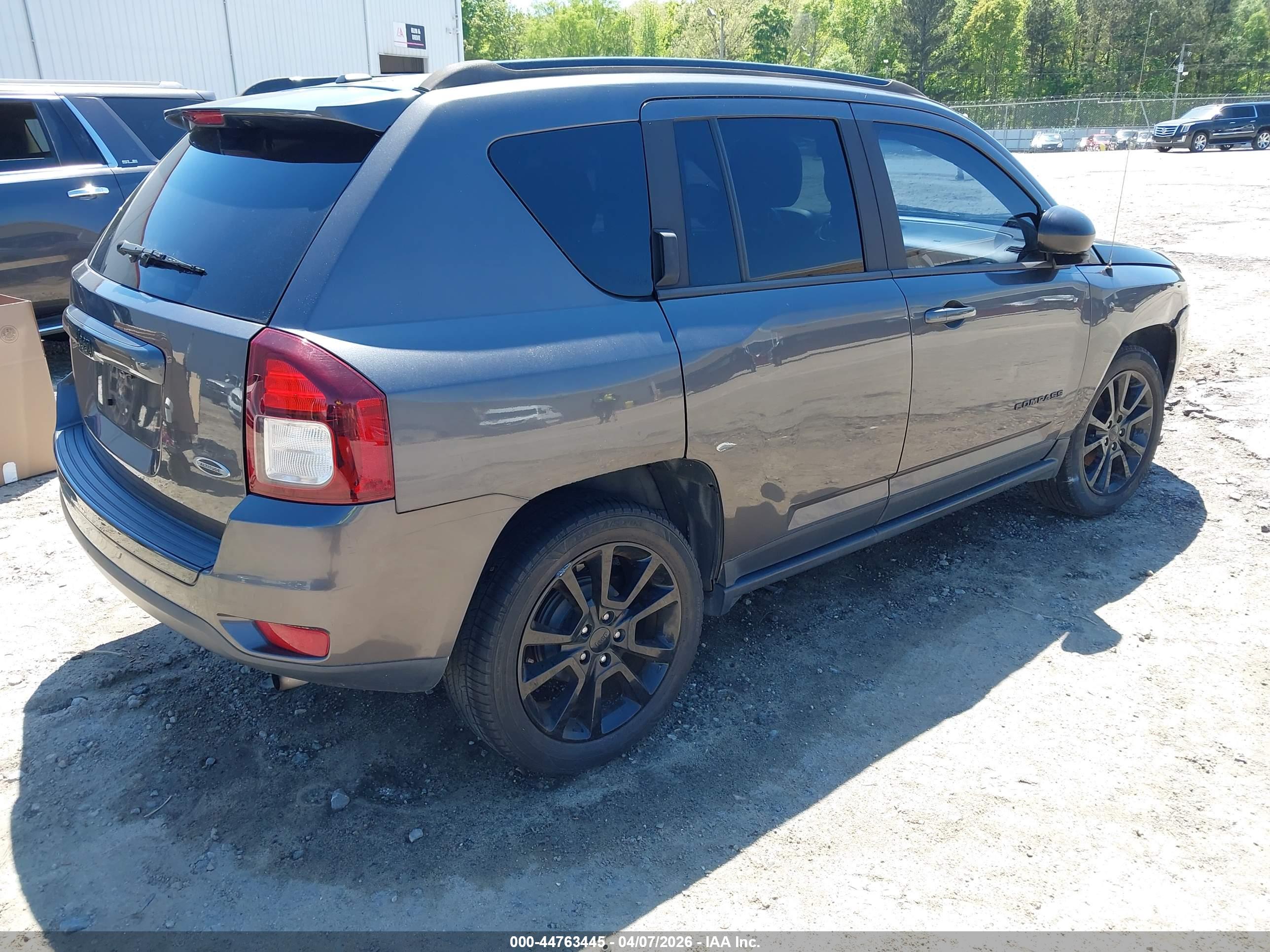 JEEP COMPASS image 4