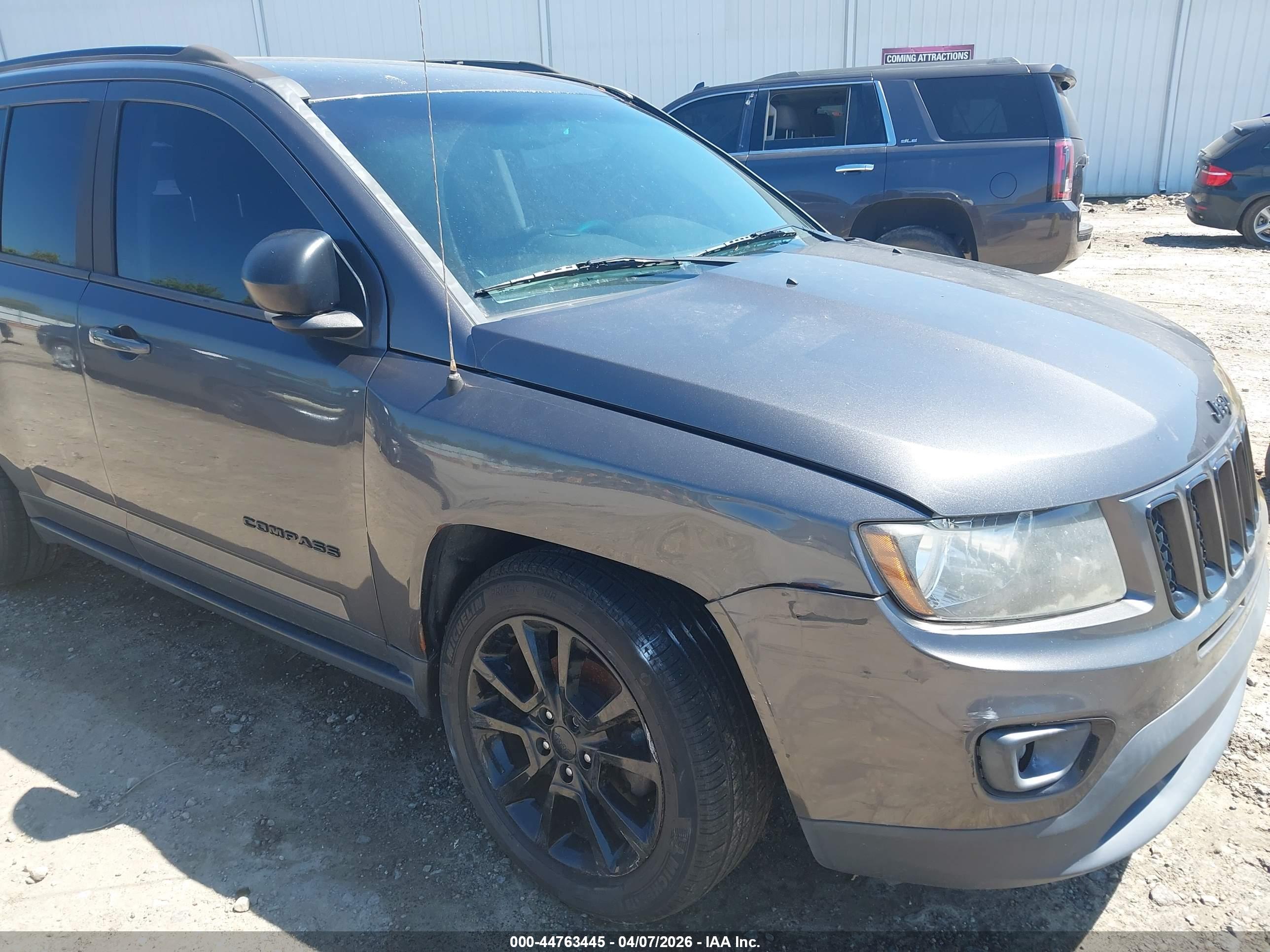 JEEP COMPASS image 6