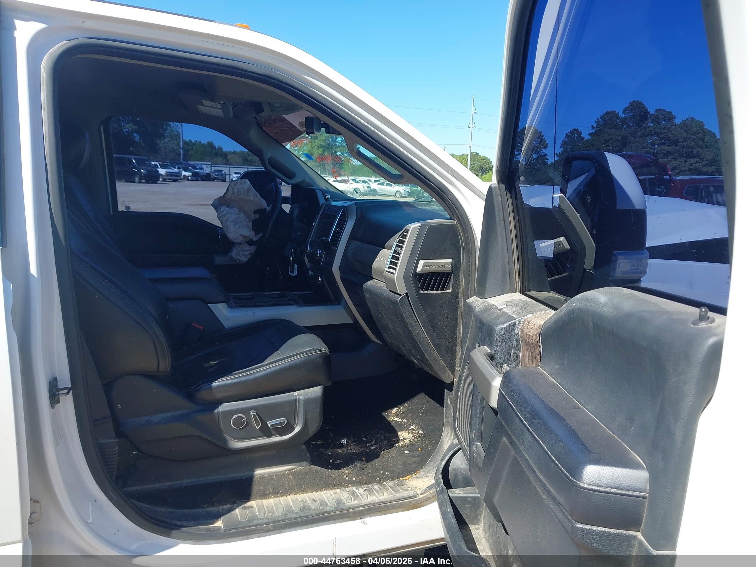 FORD F-350 image 8