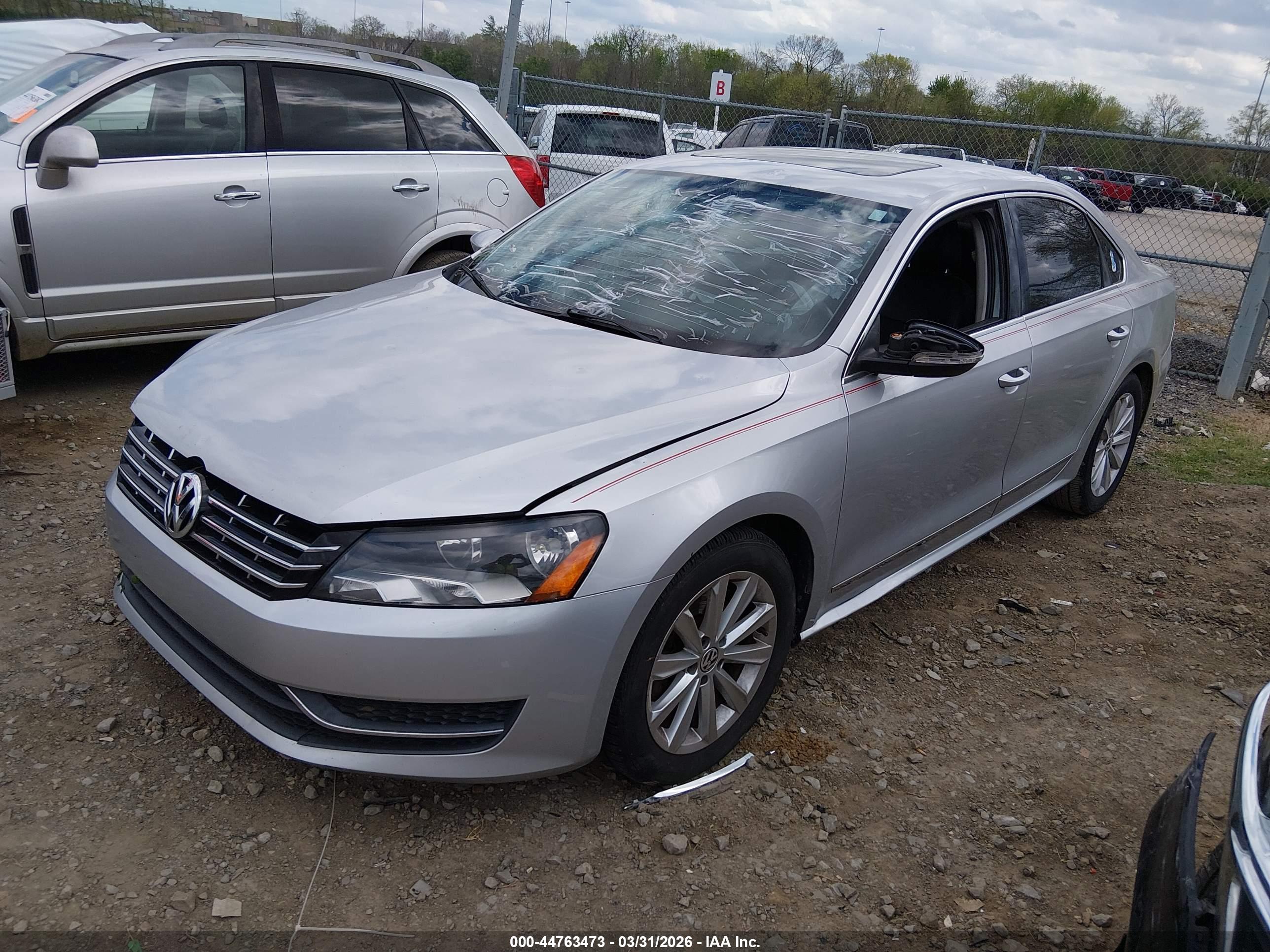 VOLKSWAGEN PASSAT image 2